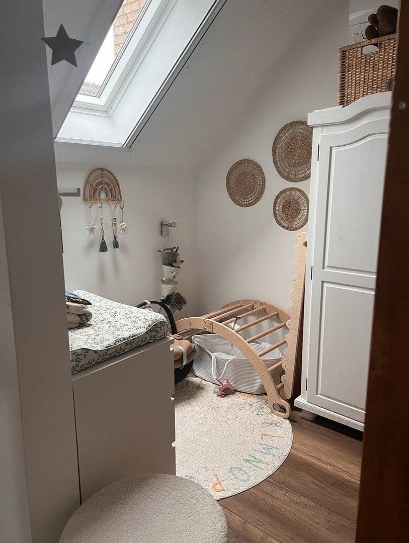 Prenájom domu 100 m², pozemek 160 m², Bödingerstr 27, Köln, Severné Porýnie - Westfálsko Prenájom domu 100 m², pozemek 160 m², Bödingerstr 27, Köln, Severné Porýnie - Westfálsko