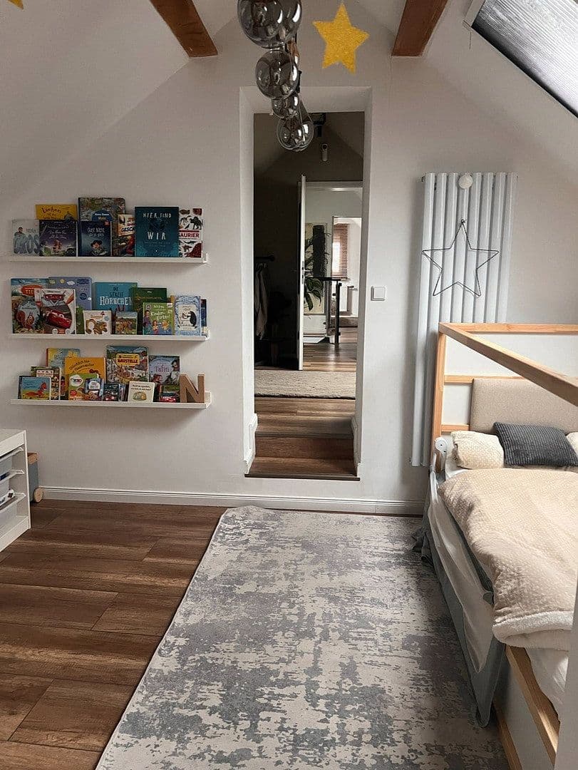 Prenájom domu 100 m², pozemek 160 m², Bödingerstr 27, Köln, Severné Porýnie - Westfálsko Prenájom domu 100 m², pozemek 160 m², Bödingerstr 27, Köln, Severné Porýnie - Westfálsko