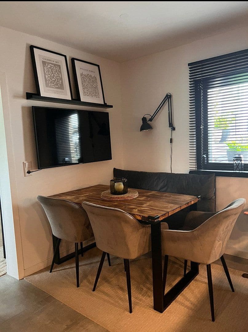 Prenájom domu 100 m², pozemek 160 m², Bödingerstr 27, Köln, Severné Porýnie - Westfálsko Prenájom domu 100 m², pozemek 160 m², Bödingerstr 27, Köln, Severné Porýnie - Westfálsko