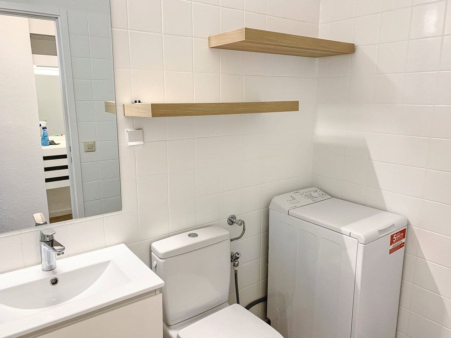 Prenájom bytu 1-izbový 37 m², Im Mainfeld 42, Frankfurt, Hesensko Prenájom bytu 1-izbový 37 m², Im Mainfeld 42, Frankfurt, Hesensko