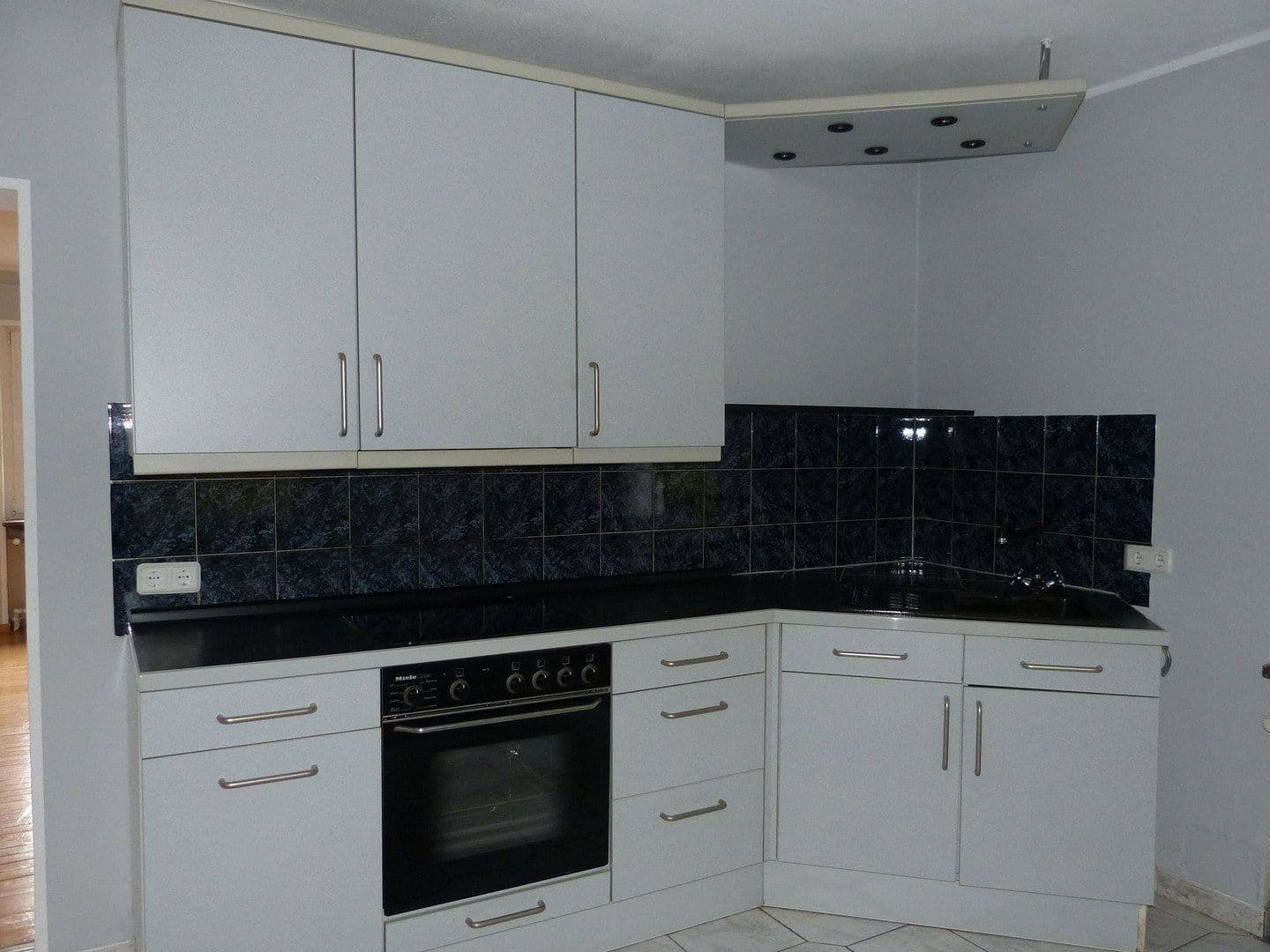 Prenájom bytu 2-izbový 74 m², Kapellenweg 8, Engelskirchen, Severné Porýnie - Westfálsko Prenájom bytu 2-izbový 74 m², Kapellenweg 8, Engelskirchen, Severné Porýnie - Westfálsko