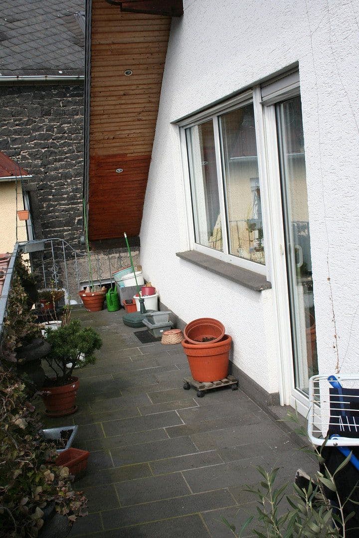 Prenájom bytu 3-izbový 75 m², Mendig, Porýnie-Falcko Prenájom bytu 3-izbový 75 m², Mendig, Porýnie-Falcko