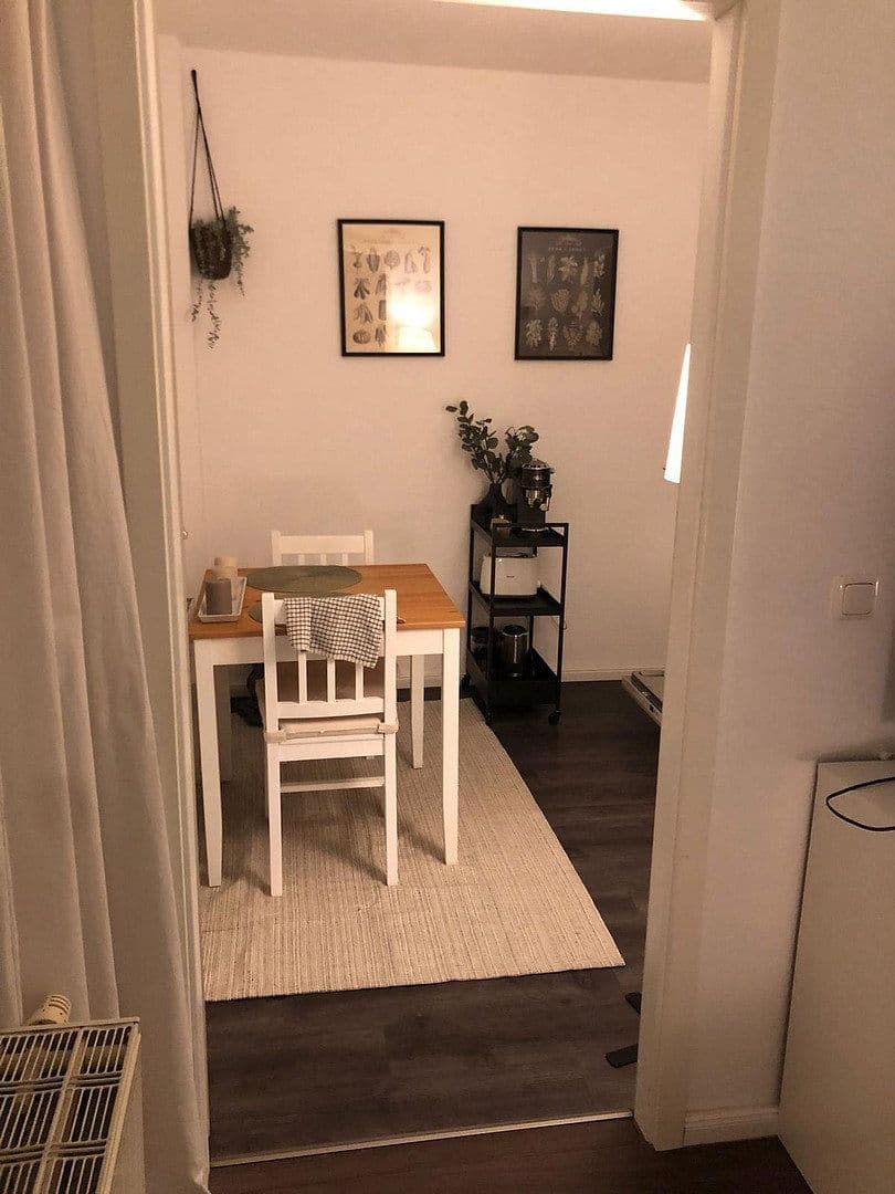 Prenájom bytu 1-izbový 38 m², Bernhardystraße 51, Halle, Sasko-Anhaltsko Prenájom bytu 1-izbový 38 m², Bernhardystraße 51, Halle, Sasko-Anhaltsko