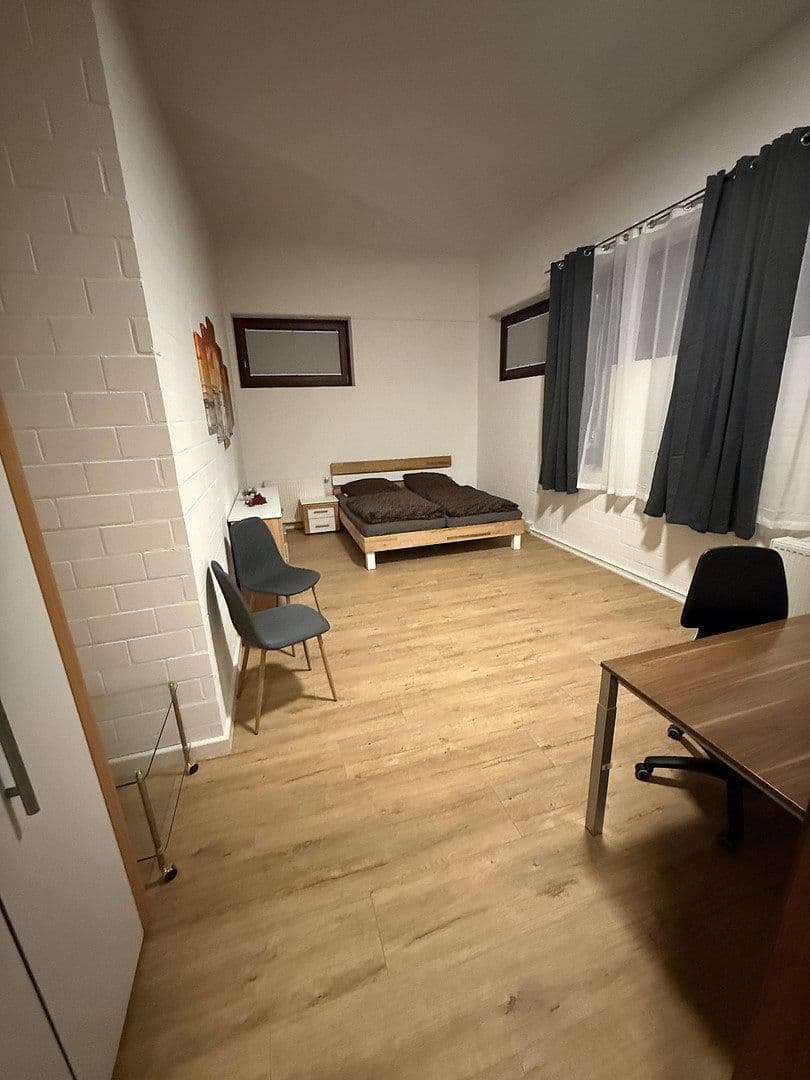 Prenájom bytu 3-izbový 78 m², Schwerin, Meklenbursko-Predpomoransko Prenájom bytu 3-izbový 78 m², Schwerin, Meklenbursko-Predpomoransko