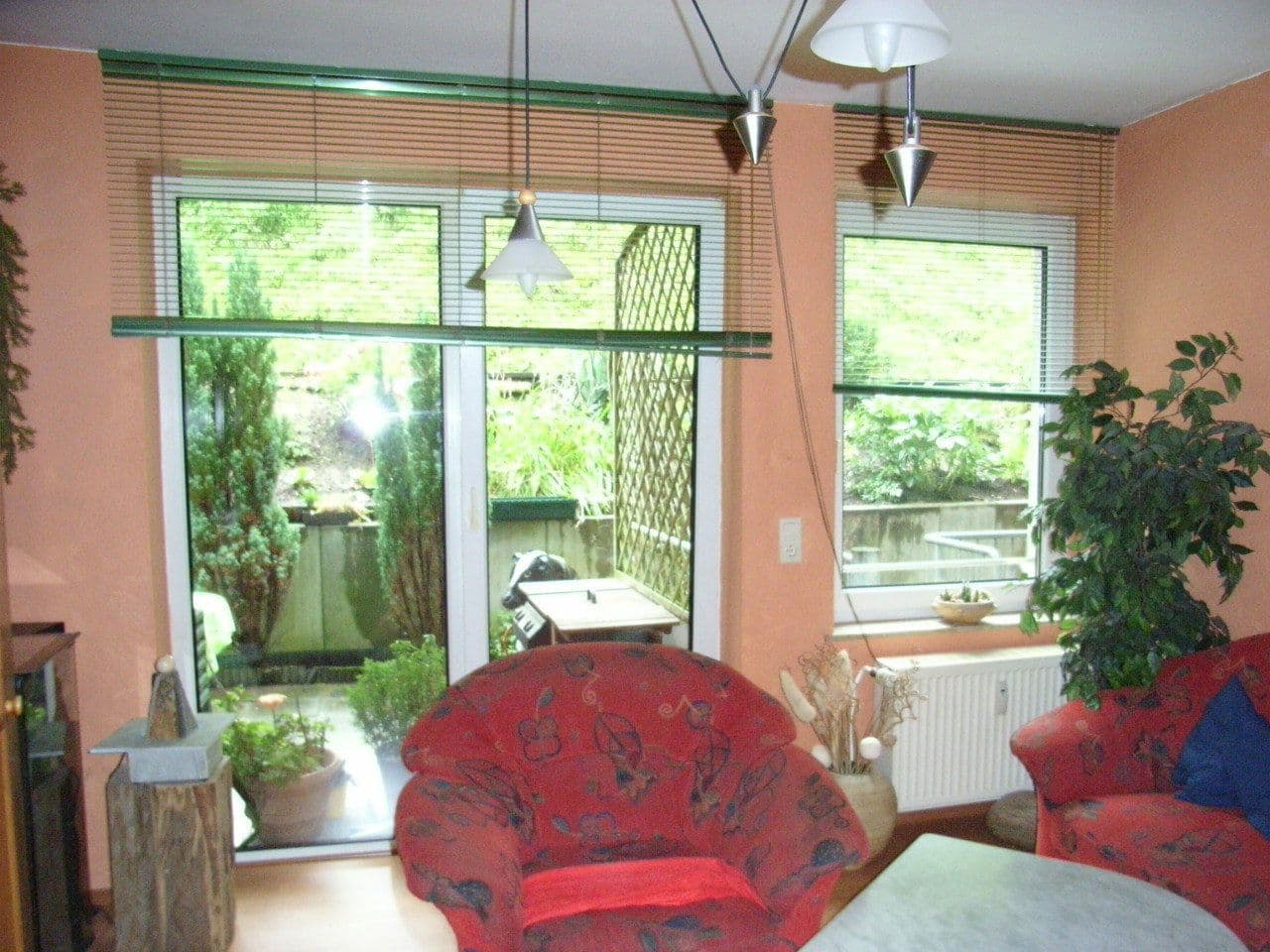 Prenájom bytu 3-izbový 82 m², Weinberg 34, Wuppertal, Severné Porýnie - Westfálsko Prenájom bytu 3-izbový 82 m², Weinberg 34, Wuppertal, Severné Porýnie - Westfálsko