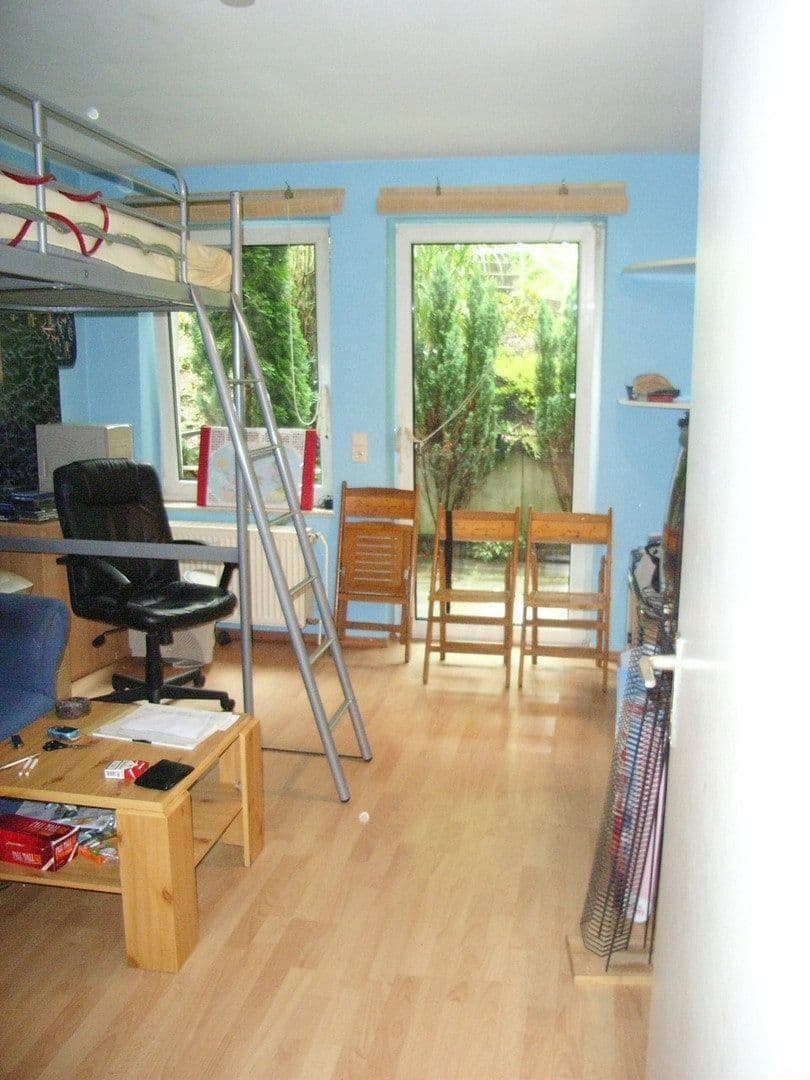 Prenájom bytu 3-izbový 82 m², Weinberg 34, Wuppertal, Severné Porýnie - Westfálsko Prenájom bytu 3-izbový 82 m², Weinberg 34, Wuppertal, Severné Porýnie - Westfálsko