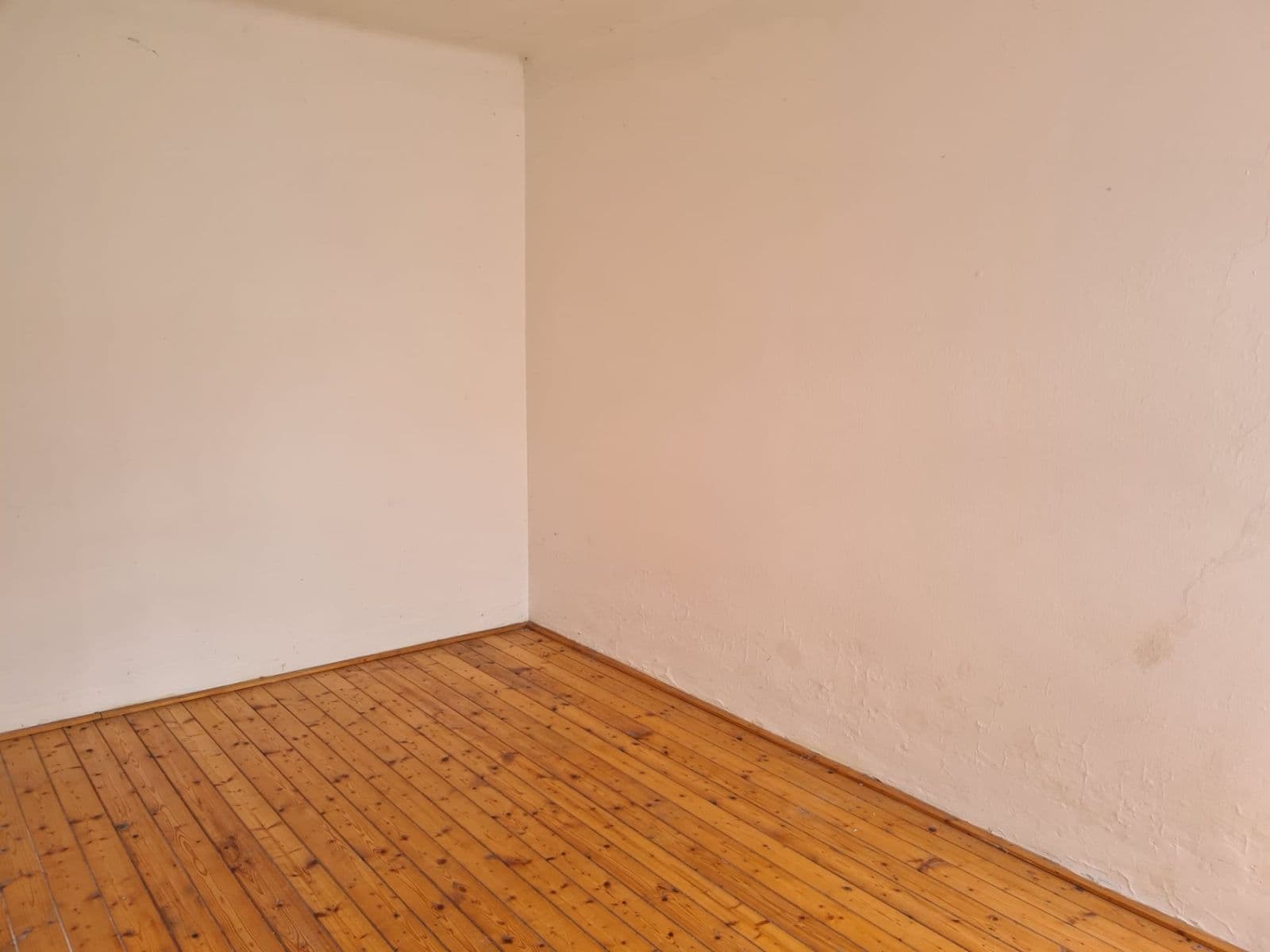 Predaj domu 60 m², pozemek 3.106 m², Štefánikova, Bojkovice, Zlínský kraj Predaj domu 60 m², pozemek 3.106 m², Štefánikova, Bojkovice, Zlínský kraj