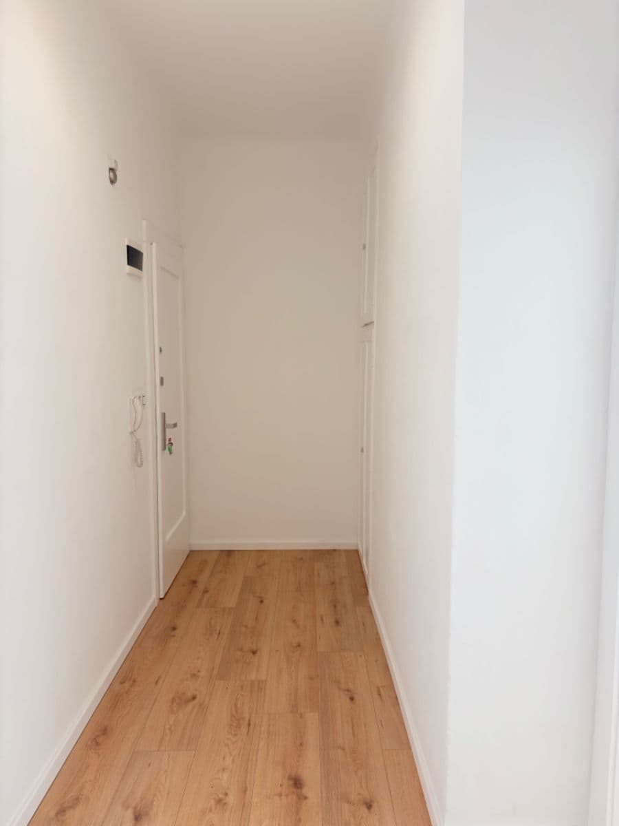 Prenájom bytu 2-izbový 56 m², Zelená, Praha, Praha Prenájom bytu 2-izbový 56 m², Zelená, Praha, Praha