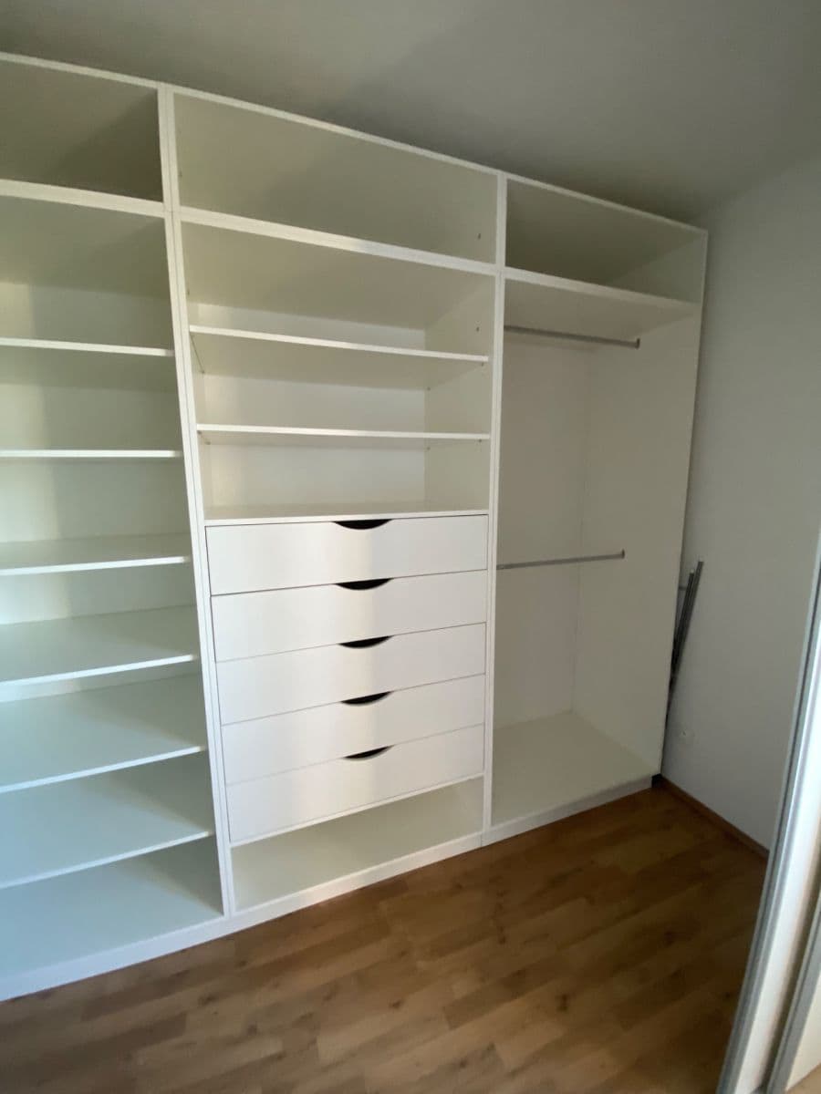 Prenájom bytu 3-izbový 60 m², Ecksteinova, Chýně, Středočeský kraj Prenájom bytu 3-izbový 60 m², Ecksteinova, Chýně, Středočeský kraj