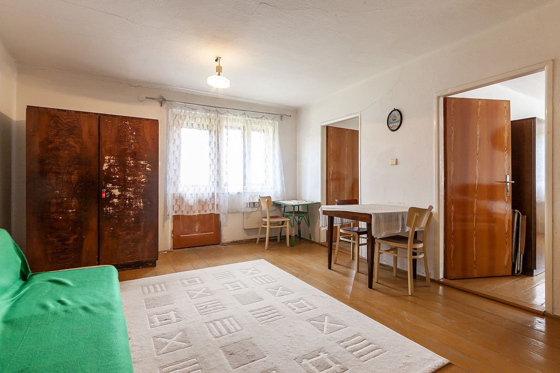 Predaj domu 147 m², pozemek 6.131 m², Dolní Kralovice, Praha Predaj domu 147 m², pozemek 6.131 m², Dolní Kralovice, Praha