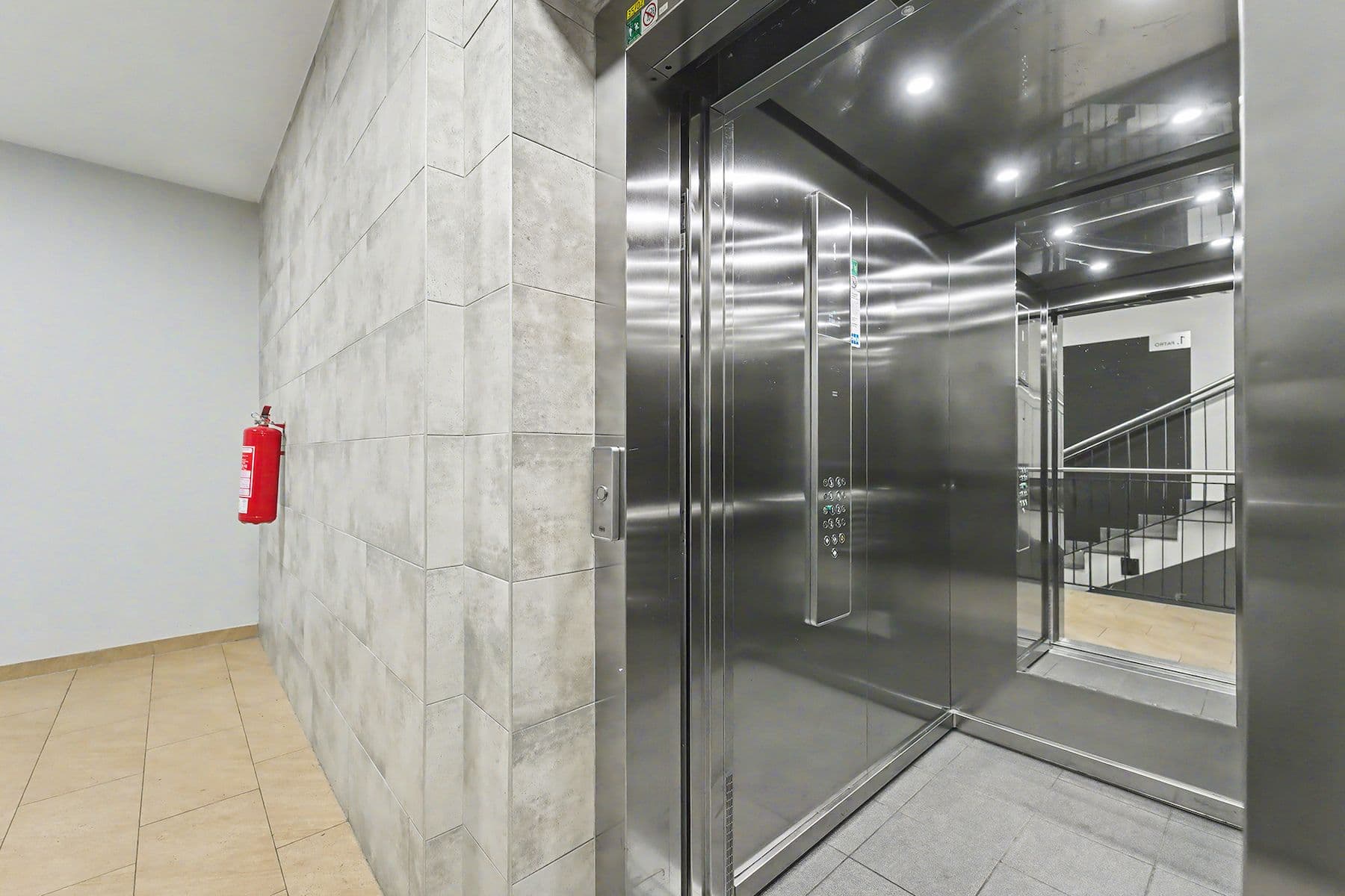 Predaj bytu 3-izbový 77 m², Čerpadlová, Praha, Praha Predaj bytu 3-izbový 77 m², Čerpadlová, Praha, Praha