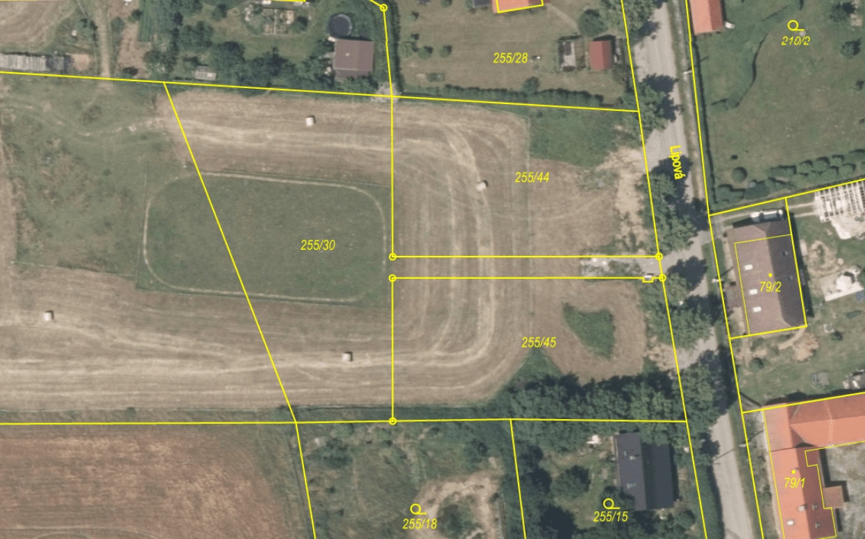 Predaj pozemku 1.593 m², Svinaře, Středočeský kraj Predaj pozemku 1.593 m², Svinaře, Středočeský kraj
