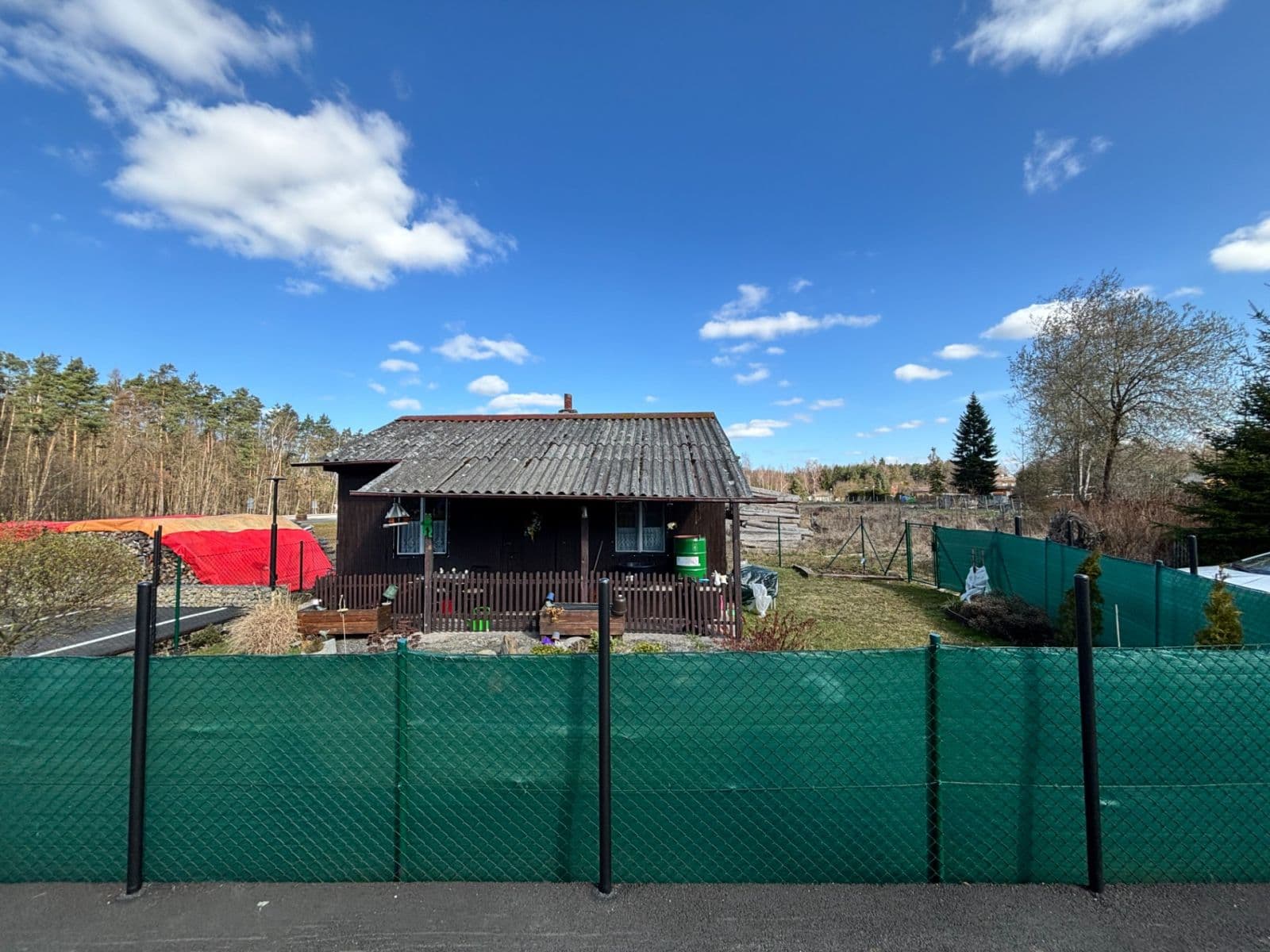 Predaj rekreačného objektu 42 m², pozemek 196 m², Řípec, Jihočeský kraj Predaj rekreačného objektu 42 m², pozemek 196 m², Řípec, Jihočeský kraj