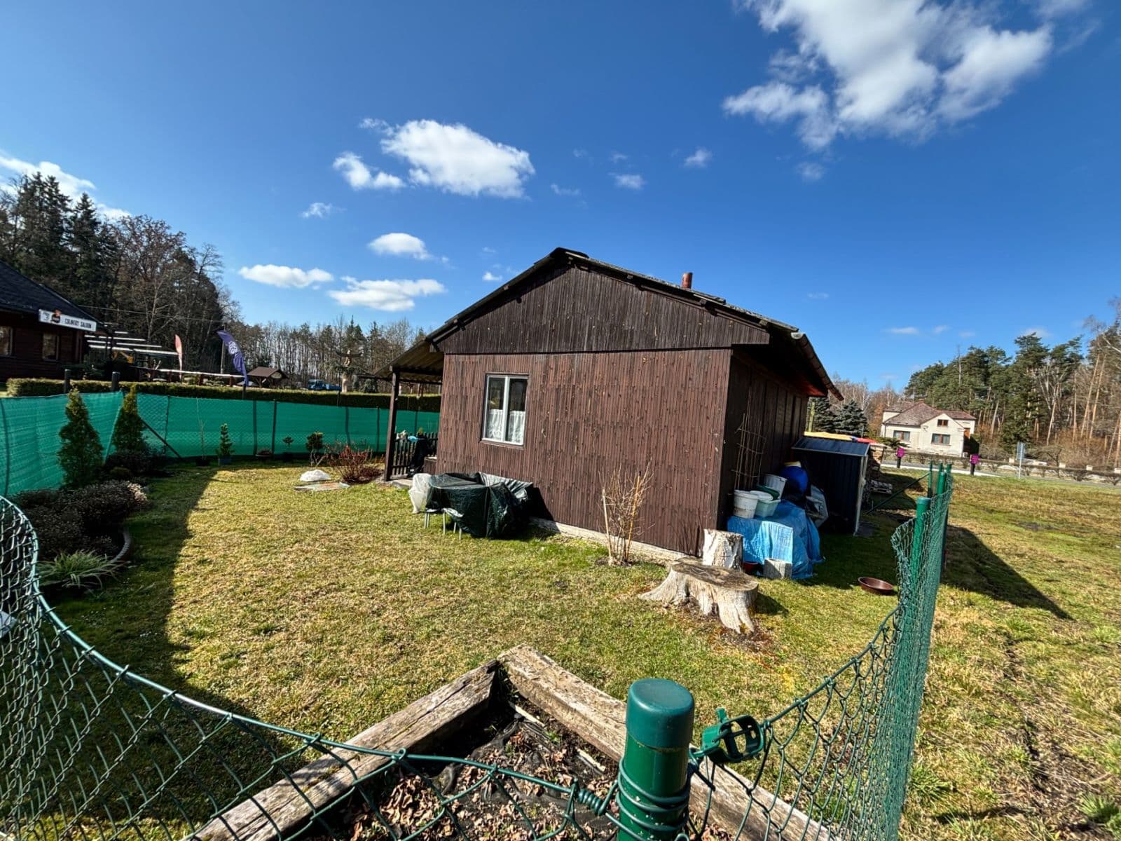 Predaj rekreačného objektu 42 m², pozemek 196 m², Řípec, Jihočeský kraj Predaj rekreačného objektu 42 m², pozemek 196 m², Řípec, Jihočeský kraj