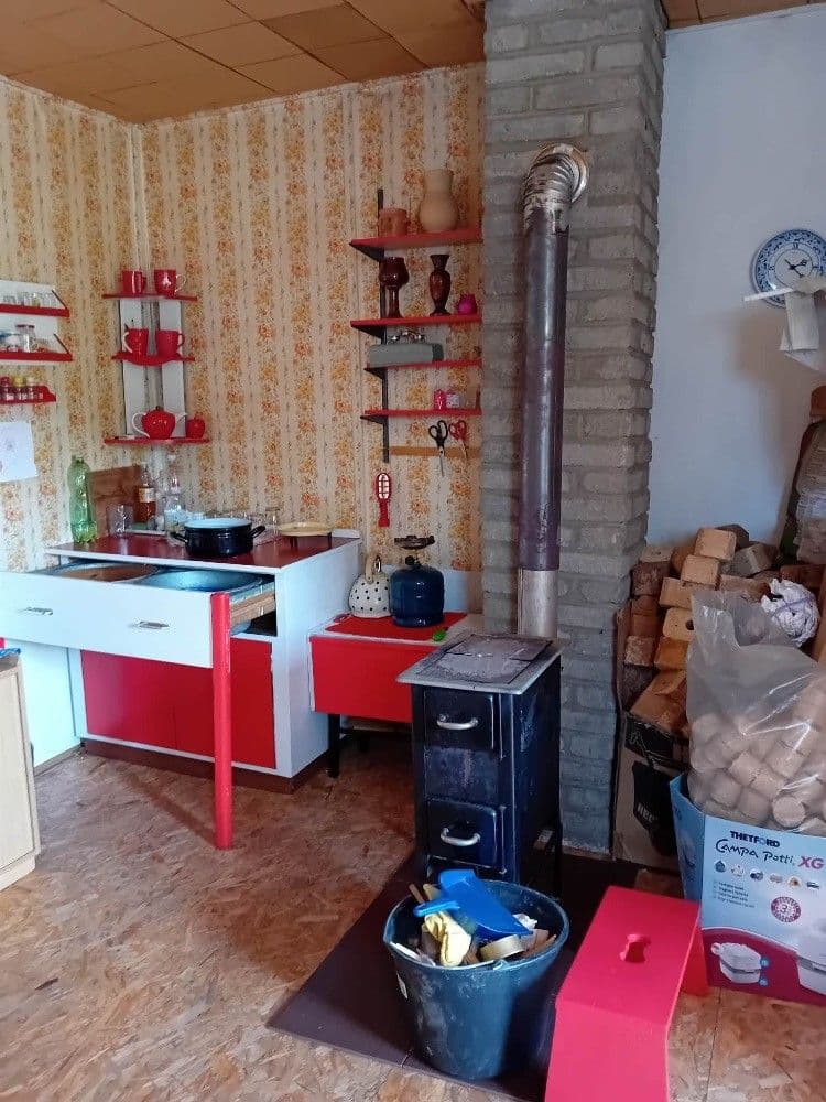 Predaj rekreačného objektu 42 m², pozemek 196 m², Řípec, Jihočeský kraj Predaj rekreačného objektu 42 m², pozemek 196 m², Řípec, Jihočeský kraj