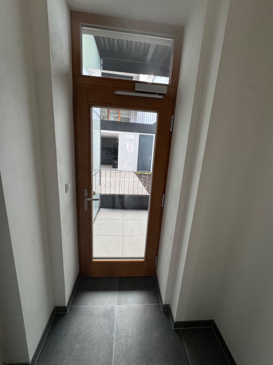 Prenájom bytu 2-izbový 51 m², Bělohorská, Praha, Praha Prenájom bytu 2-izbový 51 m², Bělohorská, Praha, Praha