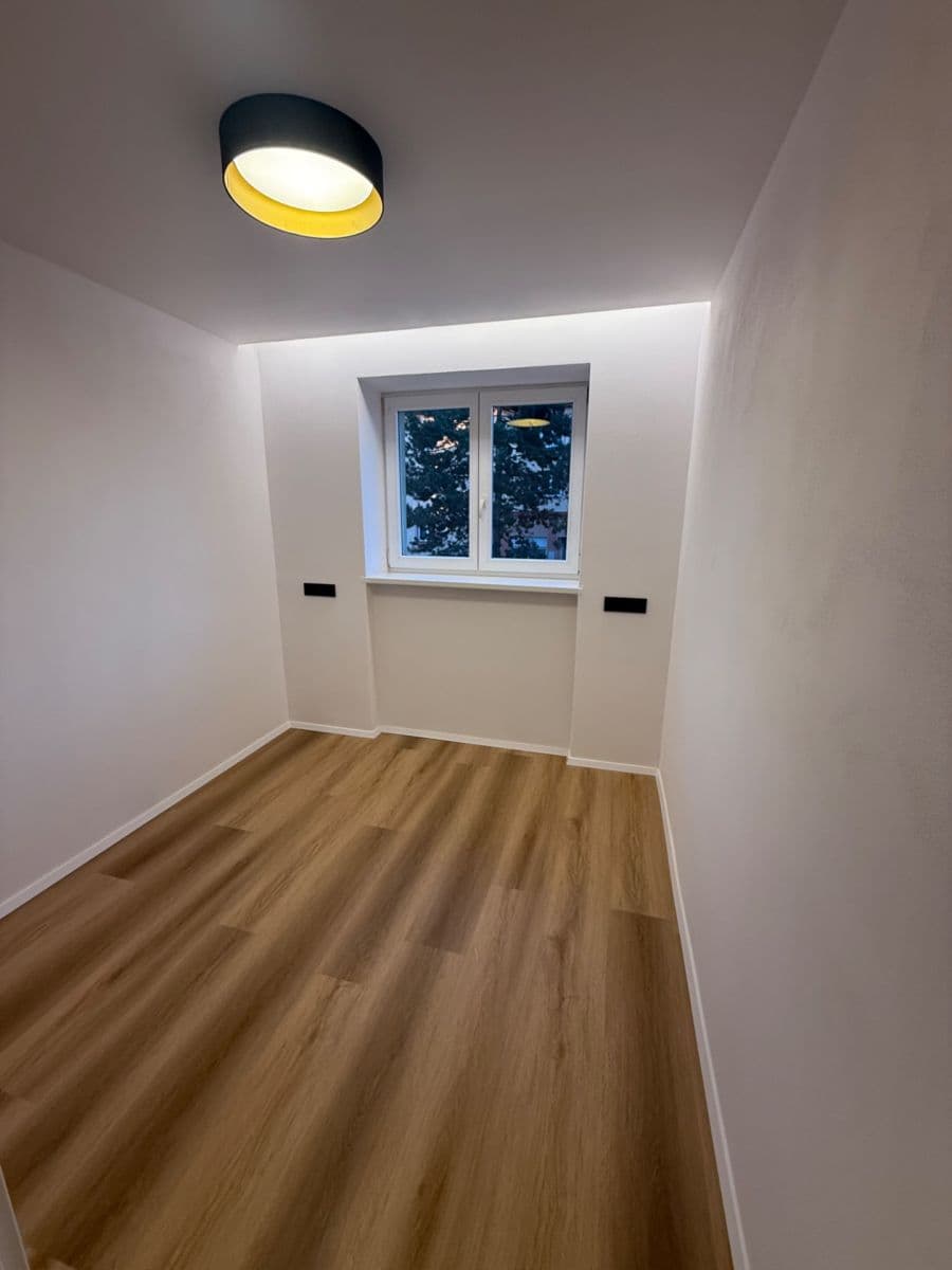 Predaj bytu 3-izbový 55 m², Havlíčkova, Valašské Meziříčí, Zlínský kraj Predaj bytu 3-izbový 55 m², Havlíčkova, Valašské Meziříčí, Zlínský kraj