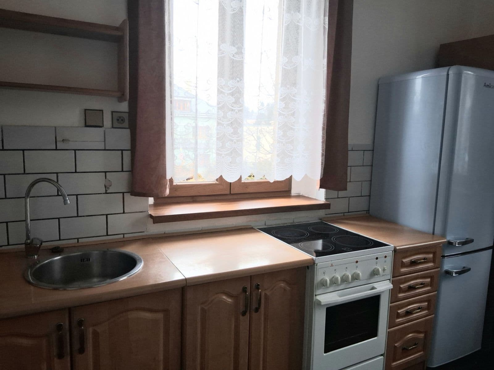 Prenájom bytu 2-izbový 40 m², 5. května, Říčany, Středočeský kraj Prenájom bytu 2-izbový 40 m², 5. května, Říčany, Středočeský kraj