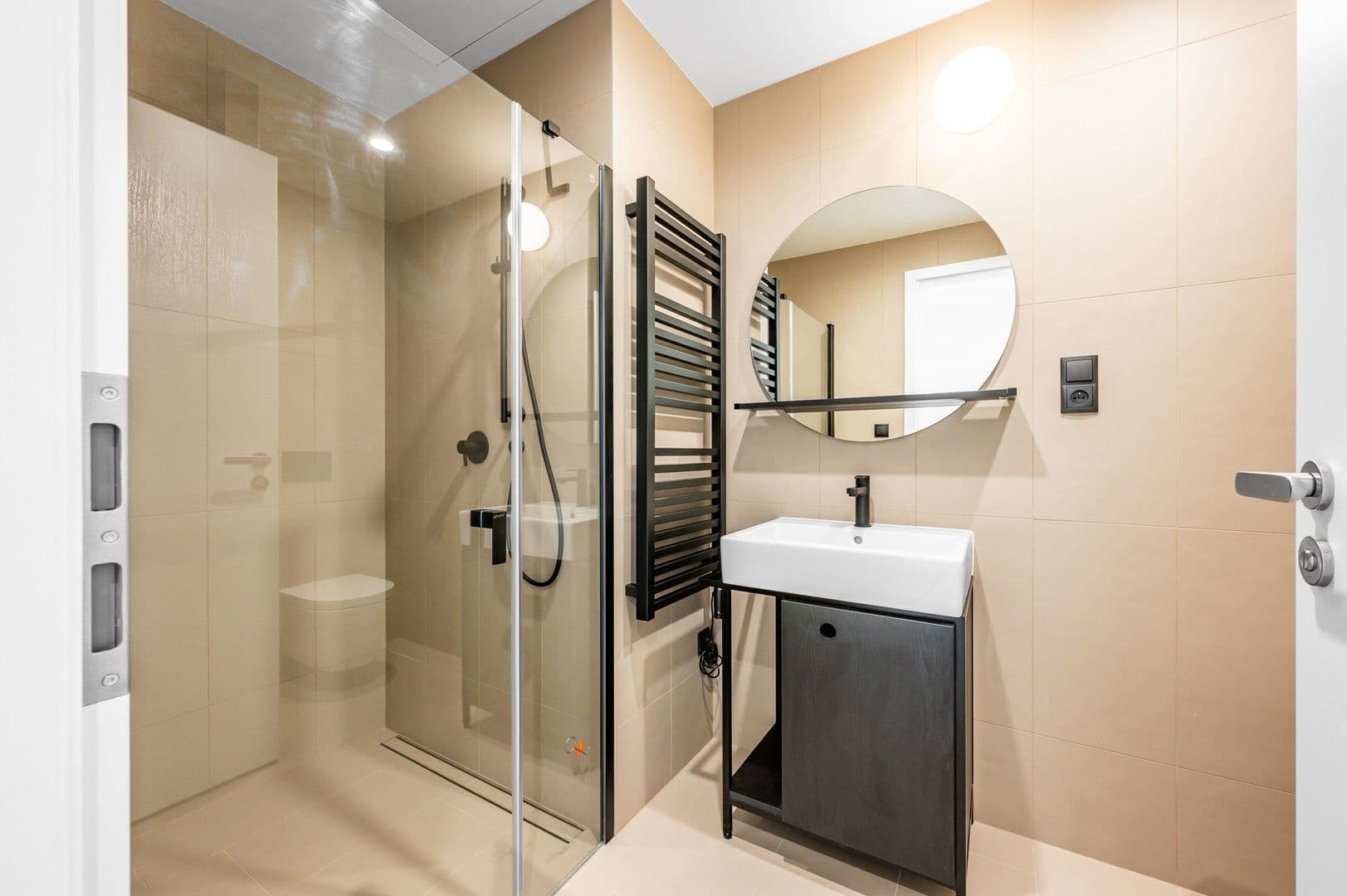 Prenájom bytu 1-izbový 35 m², Ramonova, Praha, Praha Prenájom bytu 1-izbový 35 m², Ramonova, Praha, Praha