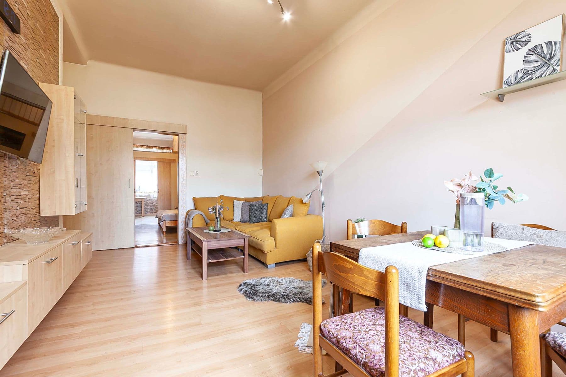 Predaj bytu 2-izbový 58 m², V Háji, Praha, Praha Predaj bytu 2-izbový 58 m², V Háji, Praha, Praha