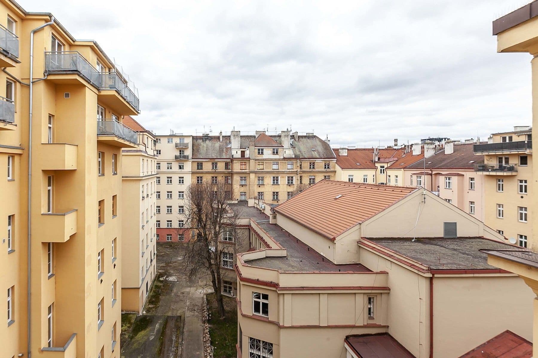 Predaj bytu 2-izbový 58 m², V Háji, Praha, Praha Predaj bytu 2-izbový 58 m², V Háji, Praha, Praha