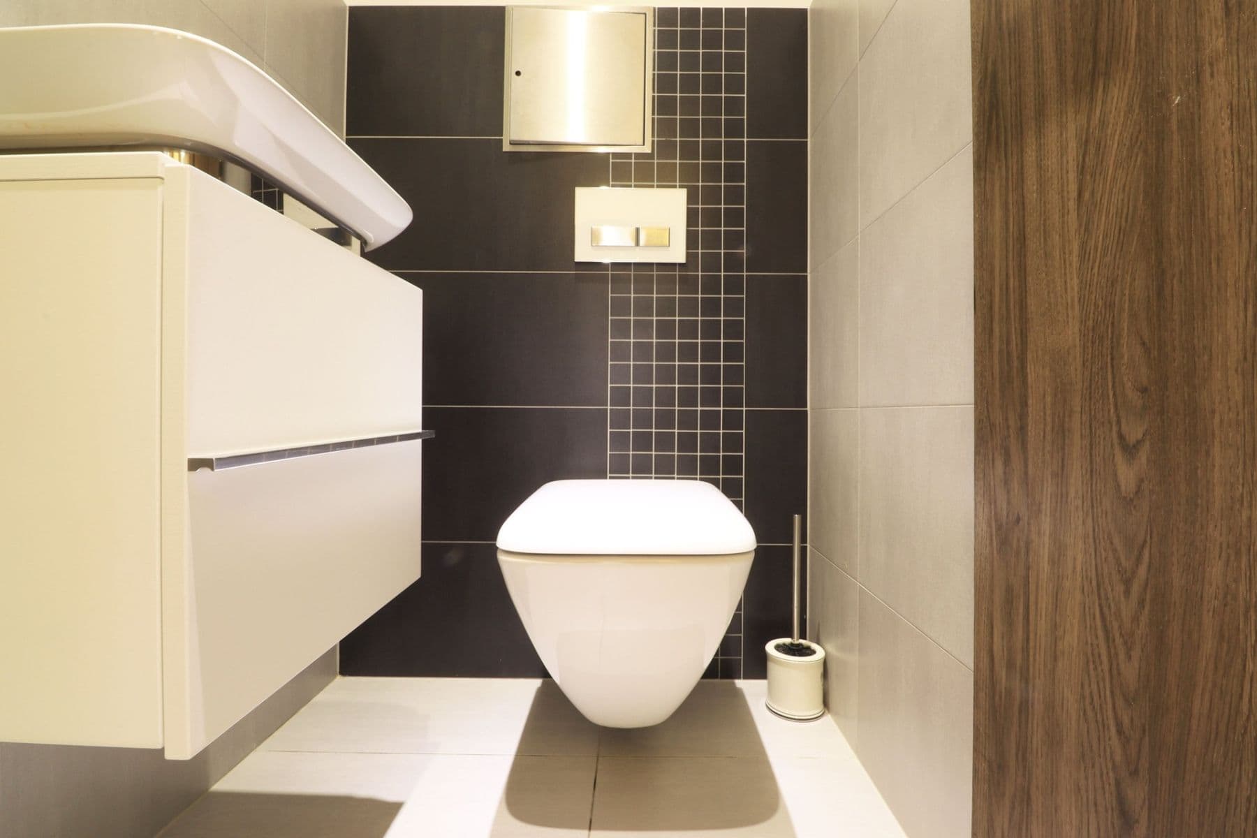 Prenájom bytu 4-izbový 114 m², K Haltýři, Praha, Praha Prenájom bytu 4-izbový 114 m², K Haltýři, Praha, Praha