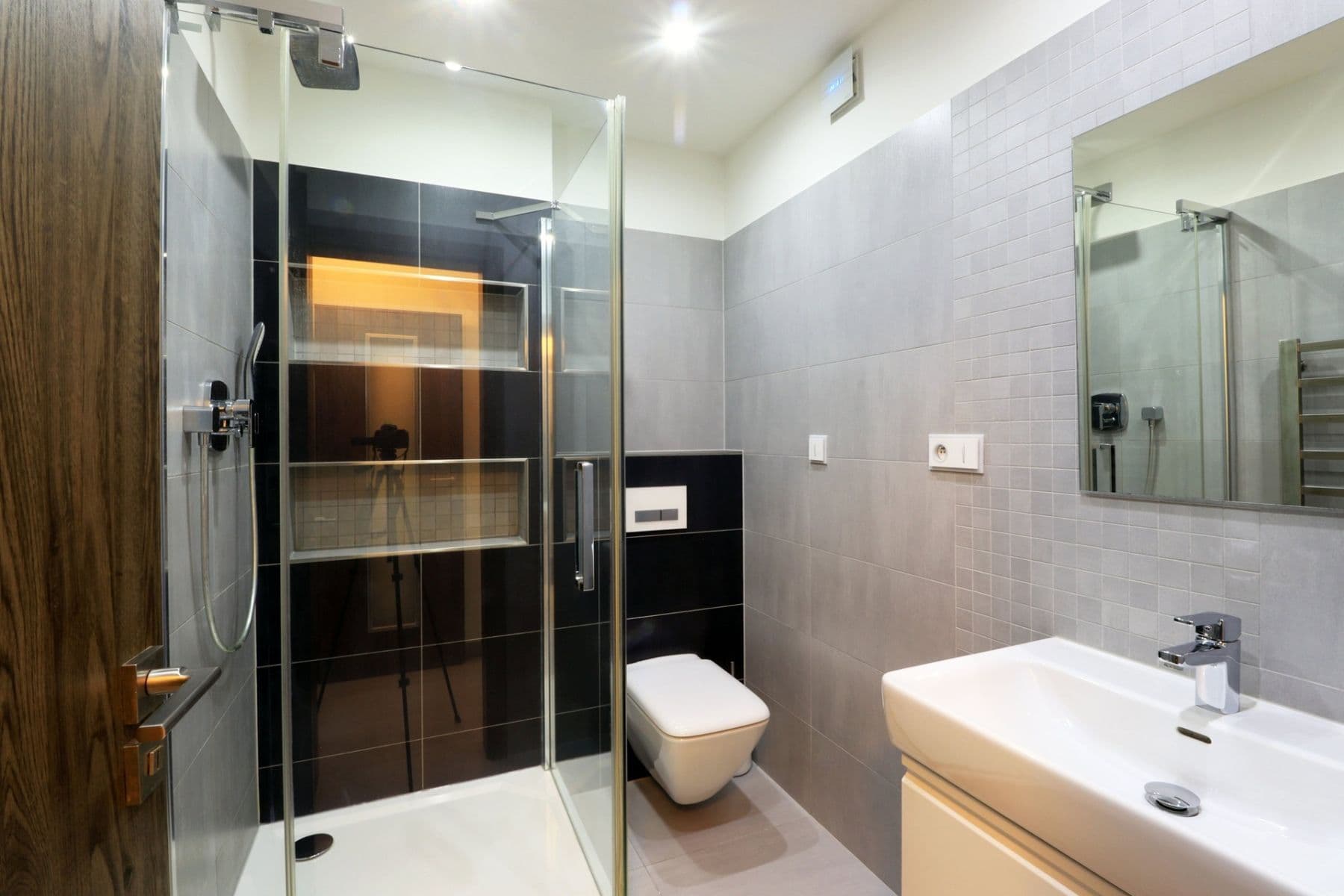 Prenájom bytu 4-izbový 114 m², K Haltýři, Praha, Praha Prenájom bytu 4-izbový 114 m², K Haltýři, Praha, Praha