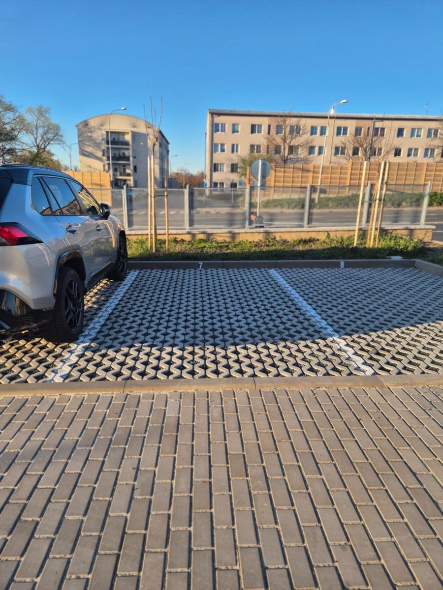Prenájom bytu 1-izbový 37 m², Pražská, Kolín, Středočeský kraj Prenájom bytu 1-izbový 37 m², Pražská, Kolín, Středočeský kraj