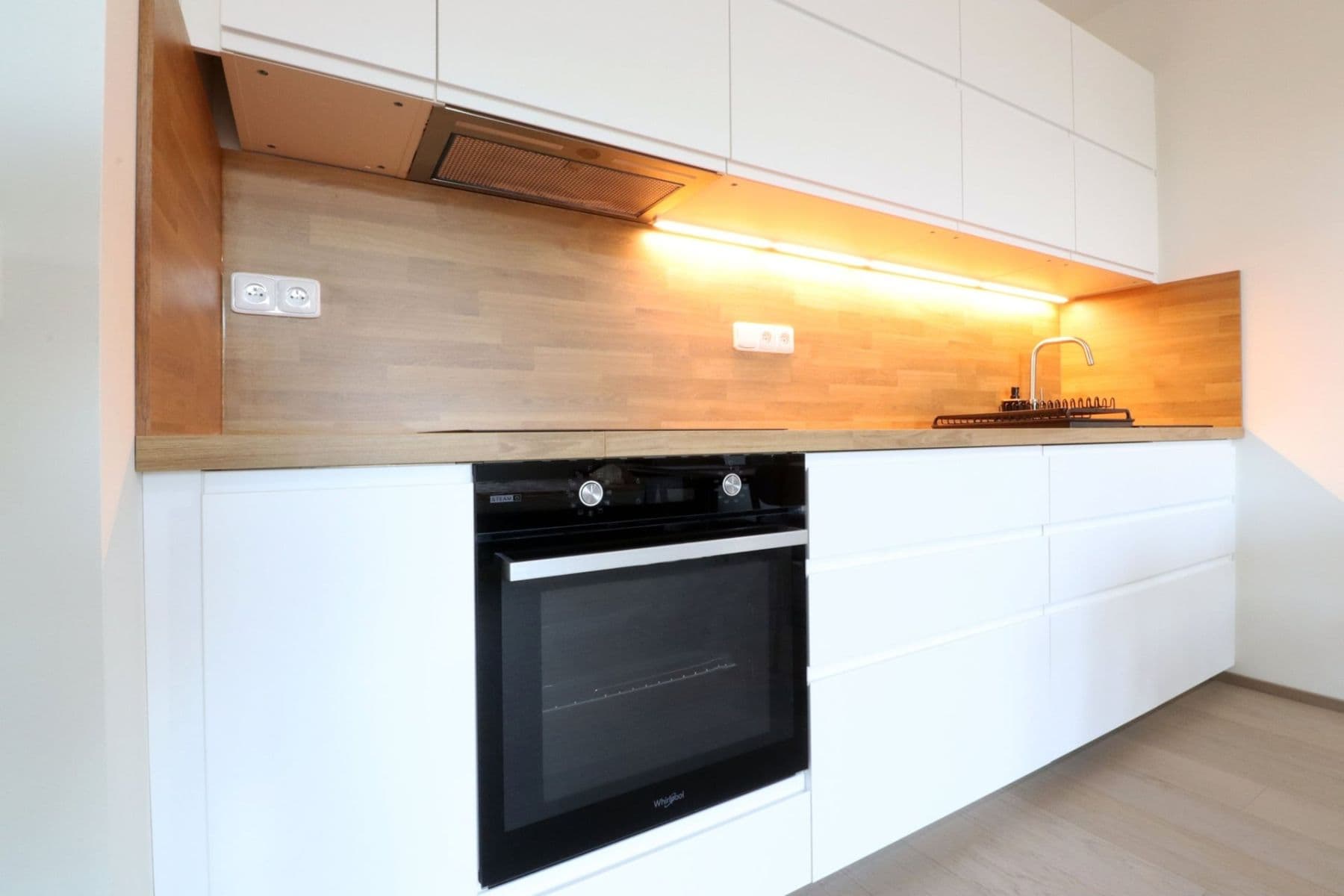 Prenájom bytu 1-izbový 40 m², Vorařská, Praha, Praha Prenájom bytu 1-izbový 40 m², Vorařská, Praha, Praha