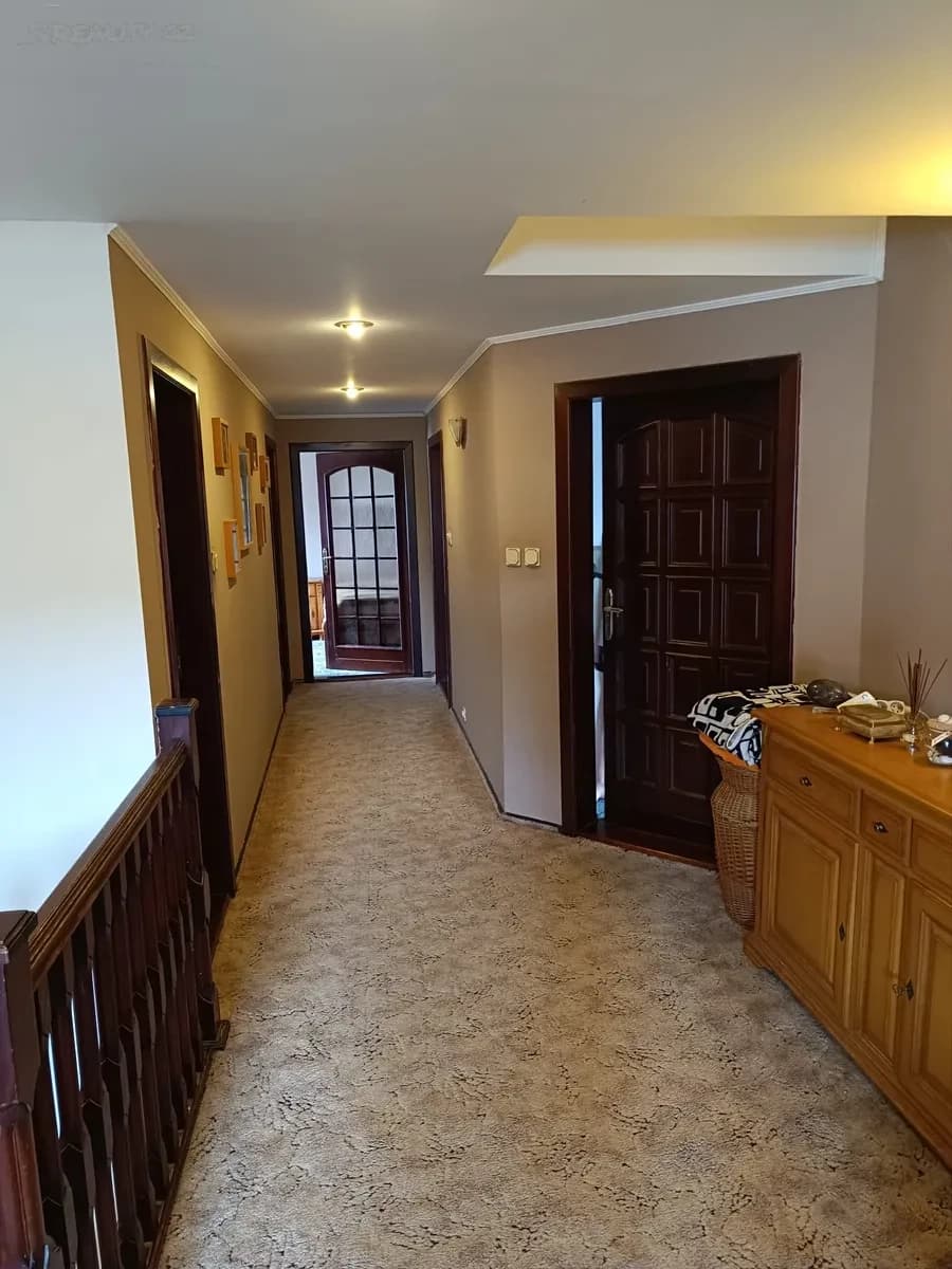 Predaj domu 396 m², pozemek 660 m², Karla Čapka, Chomutov, Ústecký kraj Predaj domu 396 m², pozemek 660 m², Karla Čapka, Chomutov, Ústecký kraj