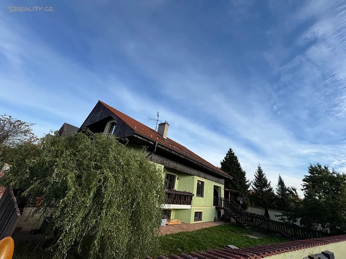 Predaj domu 396 m², pozemek 660 m², Karla Čapka, Chomutov, Ústecký kraj Predaj domu 396 m², pozemek 660 m², Karla Čapka, Chomutov, Ústecký kraj