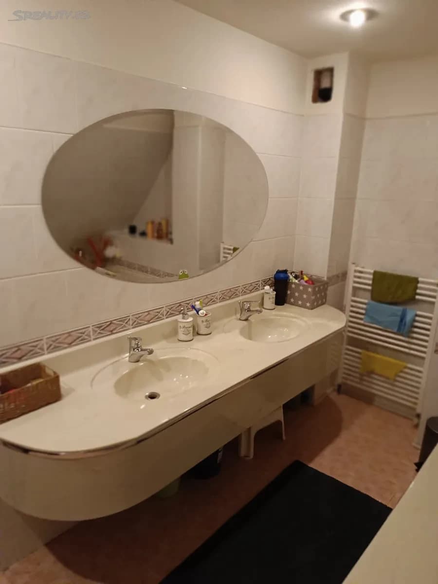 Predaj domu 396 m², pozemek 660 m², Karla Čapka, Chomutov, Ústecký kraj Predaj domu 396 m², pozemek 660 m², Karla Čapka, Chomutov, Ústecký kraj