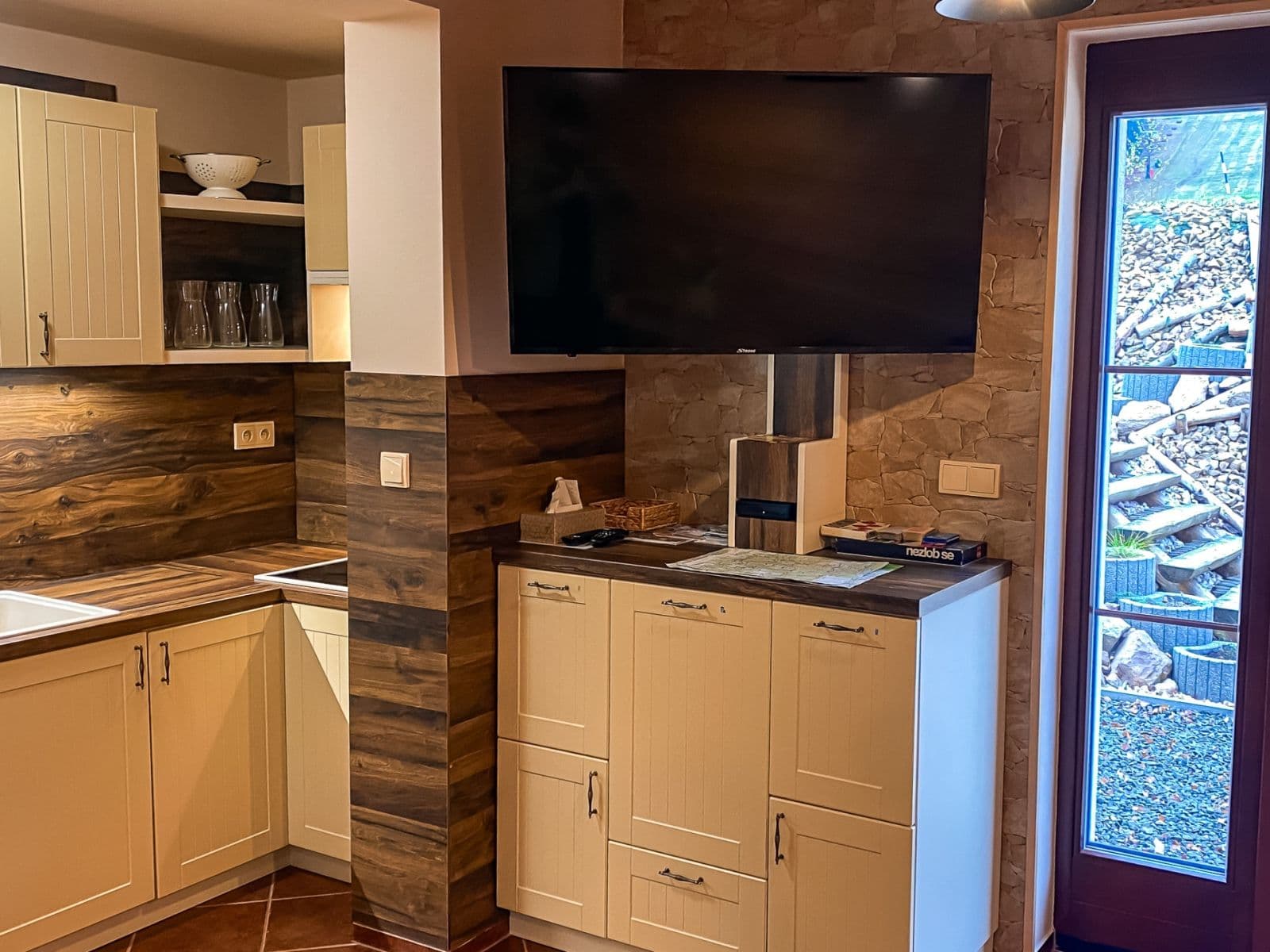 Predaj rekreačného objektu 167 m², pozemek 1.484 m², Žacléř, Královéhradecký kraj Predaj rekreačného objektu 167 m², pozemek 1.484 m², Žacléř, Královéhradecký kraj