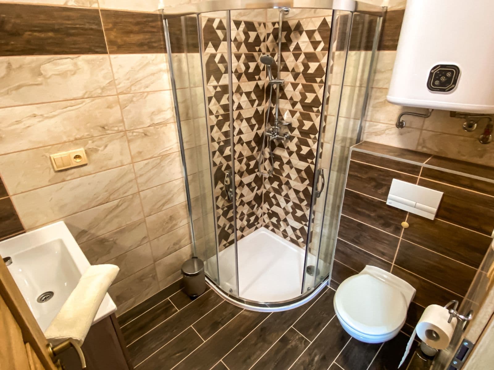 Predaj rekreačného objektu 167 m², pozemek 1.484 m², Žacléř, Královéhradecký kraj Predaj rekreačného objektu 167 m², pozemek 1.484 m², Žacléř, Královéhradecký kraj