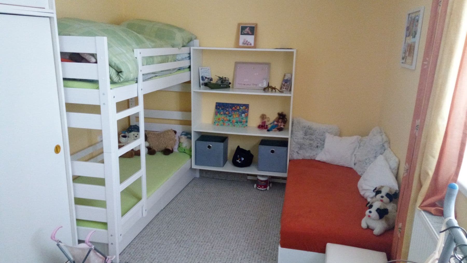 Prenájom bytu 3-izbový 82 m², Dolní Čermná, Pardubický kraj Prenájom bytu 3-izbový 82 m², Dolní Čermná, Pardubický kraj