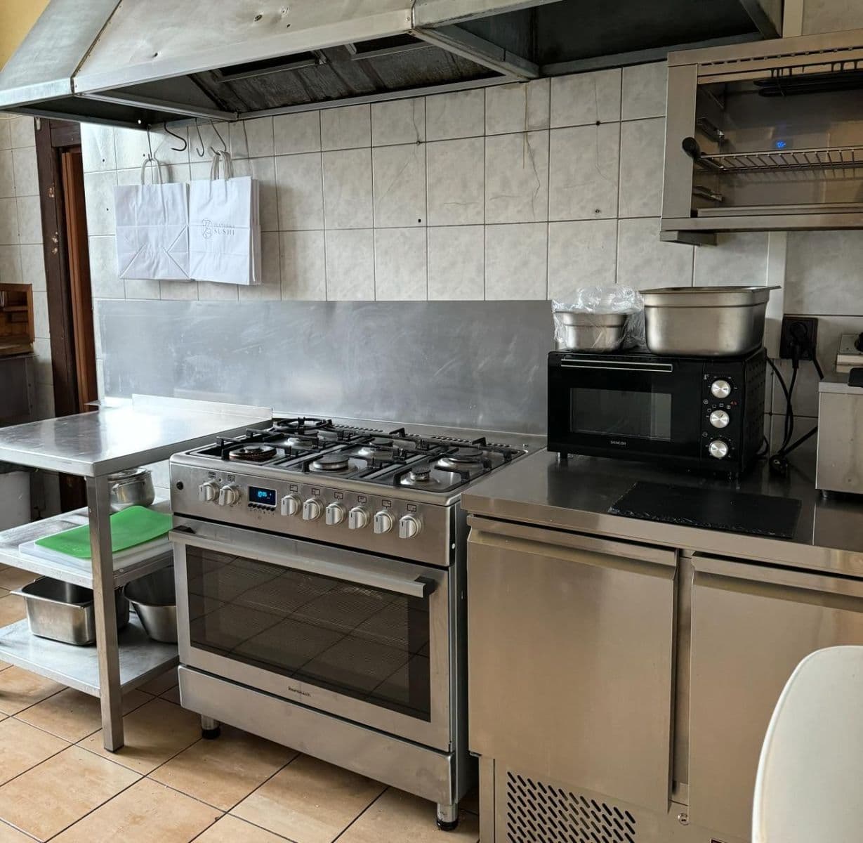 Prenájom nebytového priestoru 83 m², Vrchlického, Praha, Praha Prenájom nebytového priestoru 83 m², Vrchlického, Praha, Praha