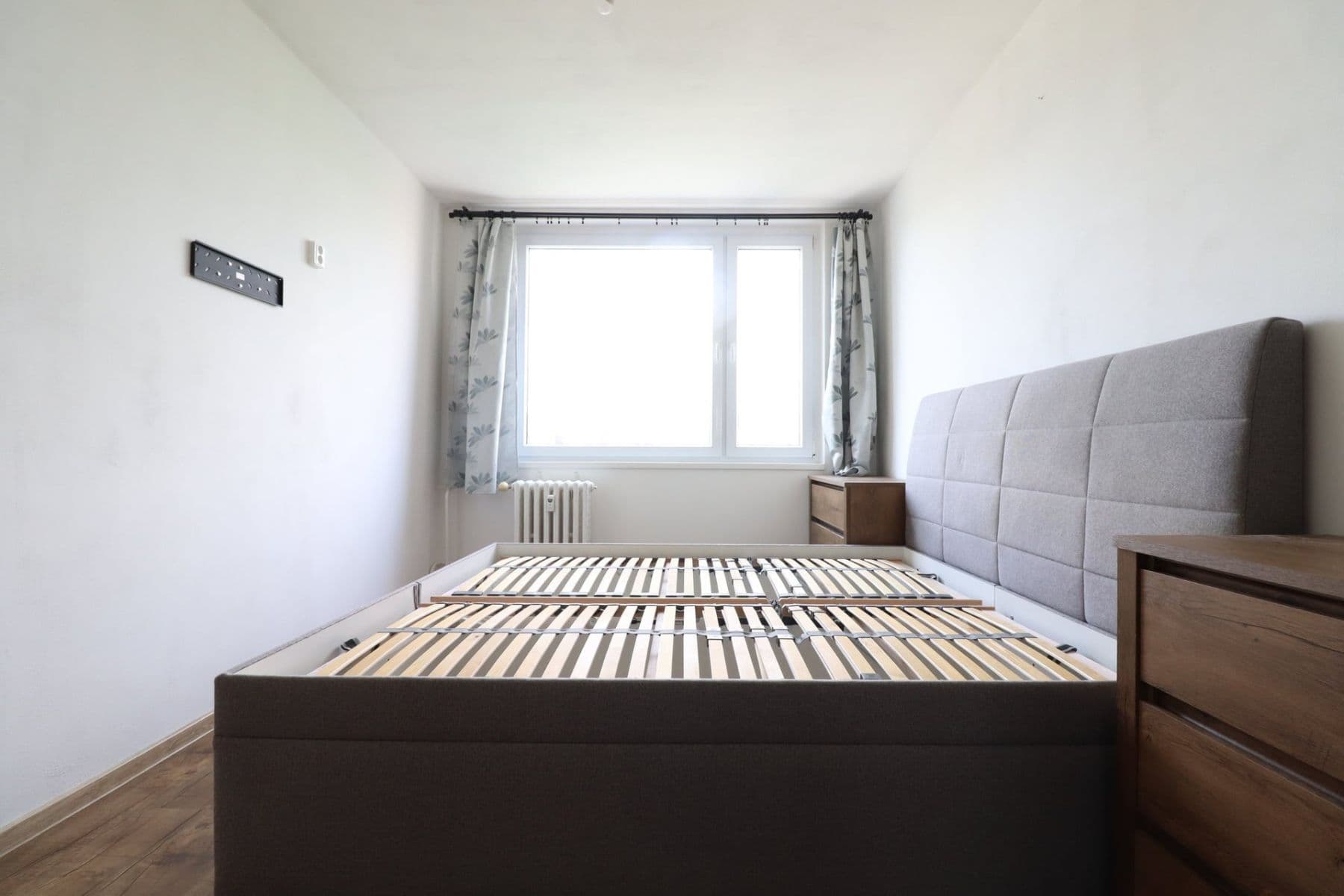 Prenájom bytu 3-izbový 73 m², Prusíkova, Praha, Praha Prenájom bytu 3-izbový 73 m², Prusíkova, Praha, Praha