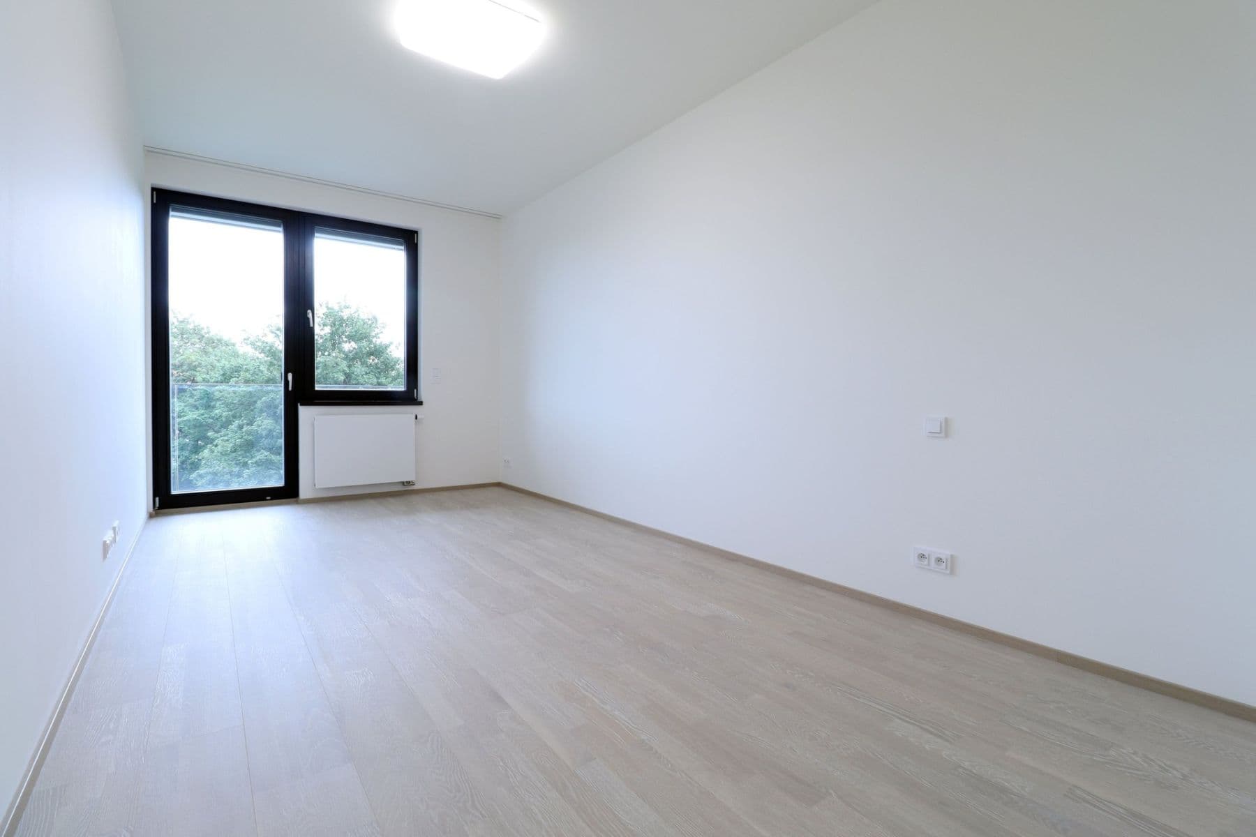 Prenájom bytu 3-izbový 87 m², K Červenému vrchu, Praha, Praha Prenájom bytu 3-izbový 87 m², K Červenému vrchu, Praha, Praha