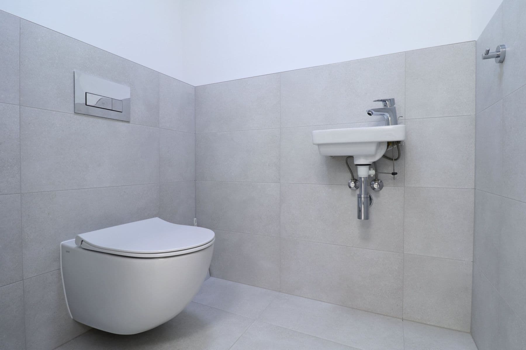 Prenájom bytu 3-izbový 87 m², K Červenému vrchu, Praha, Praha Prenájom bytu 3-izbový 87 m², K Červenému vrchu, Praha, Praha