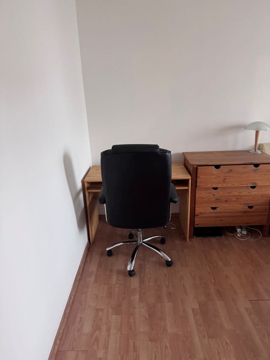 Prenájom bytu 2-izbový 67 m², Mirotická, Praha, Praha Prenájom bytu 2-izbový 67 m², Mirotická, Praha, Praha