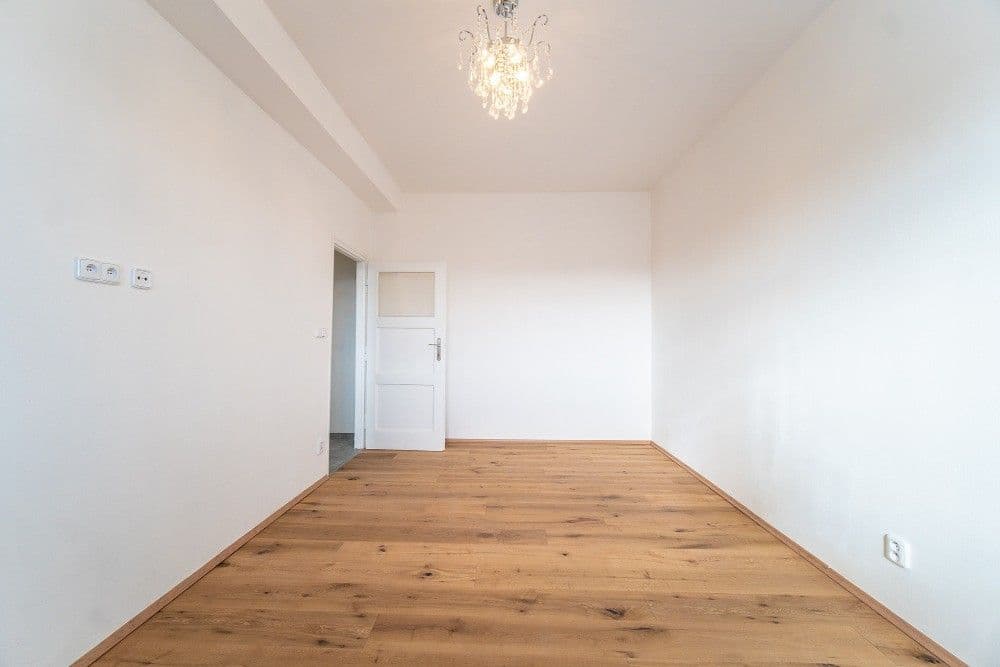 Prenájom bytu 2-izbový 53 m², Vladivostocká, Praha, Praha Prenájom bytu 2-izbový 53 m², Vladivostocká, Praha, Praha