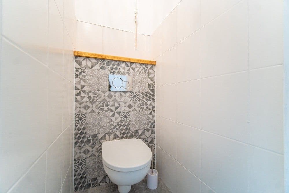 Prenájom bytu 2-izbový 53 m², Vladivostocká, Praha, Praha Prenájom bytu 2-izbový 53 m², Vladivostocká, Praha, Praha