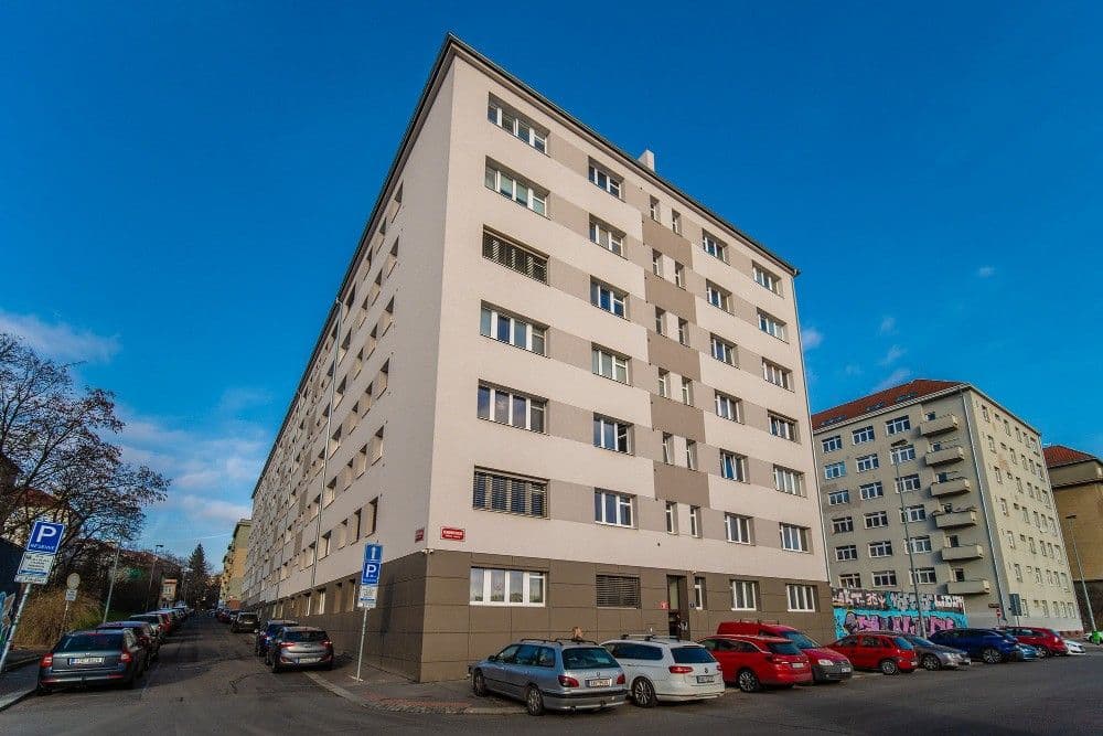 Prenájom bytu 2-izbový 53 m², Vladivostocká, Praha, Praha Prenájom bytu 2-izbový 53 m², Vladivostocká, Praha, Praha