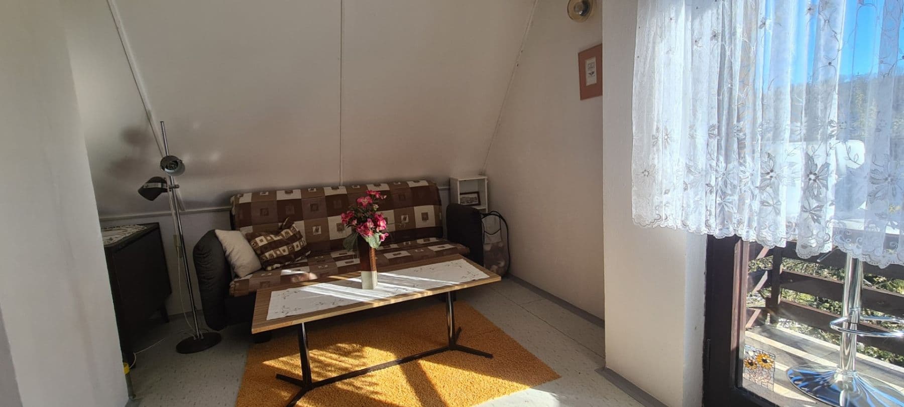 Predaj rekreačného objektu 92 m², pozemek 532 m², Bítouchov, Středočeský kraj Predaj rekreačného objektu 92 m², pozemek 532 m², Bítouchov, Středočeský kraj