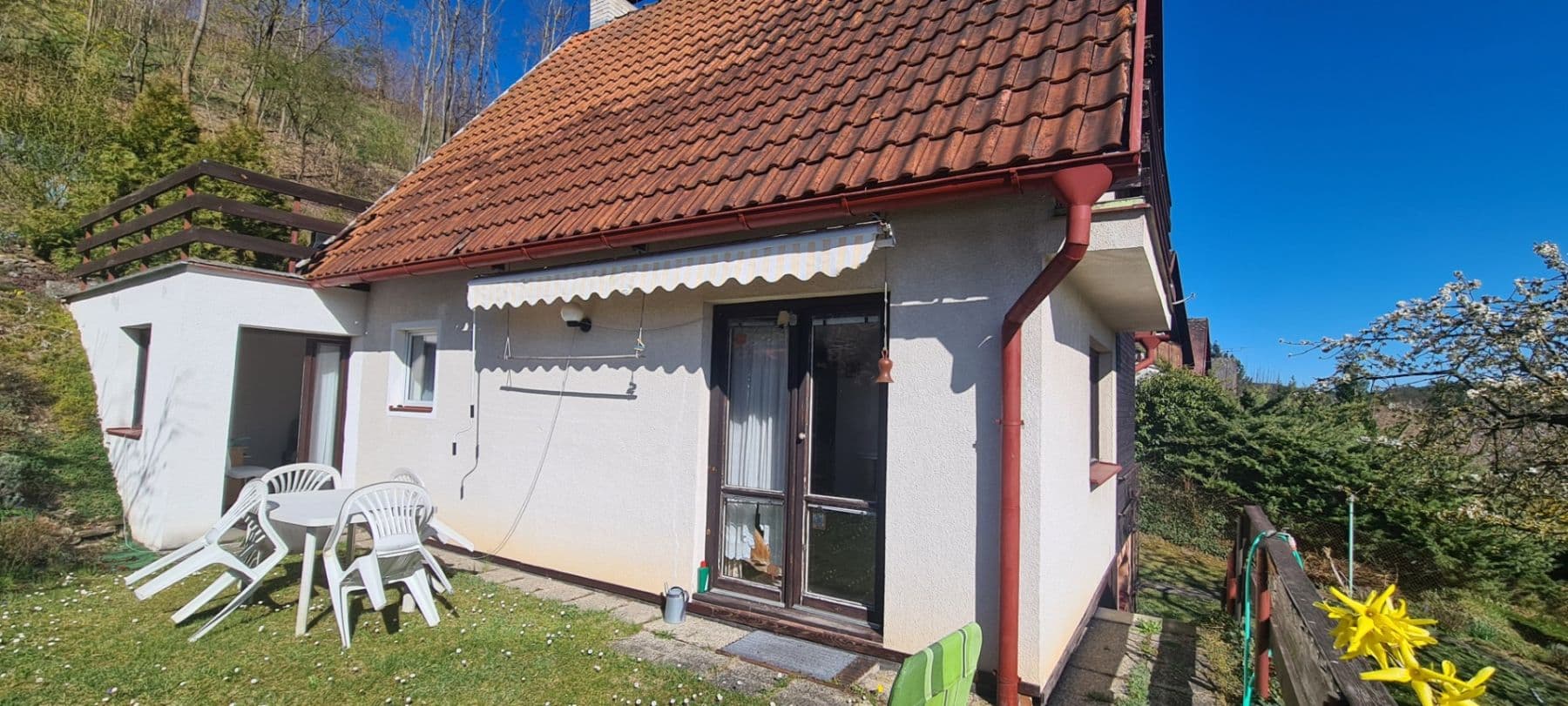 Predaj rekreačného objektu 92 m², pozemek 532 m², Bítouchov, Středočeský kraj Predaj rekreačného objektu 92 m², pozemek 532 m², Bítouchov, Středočeský kraj