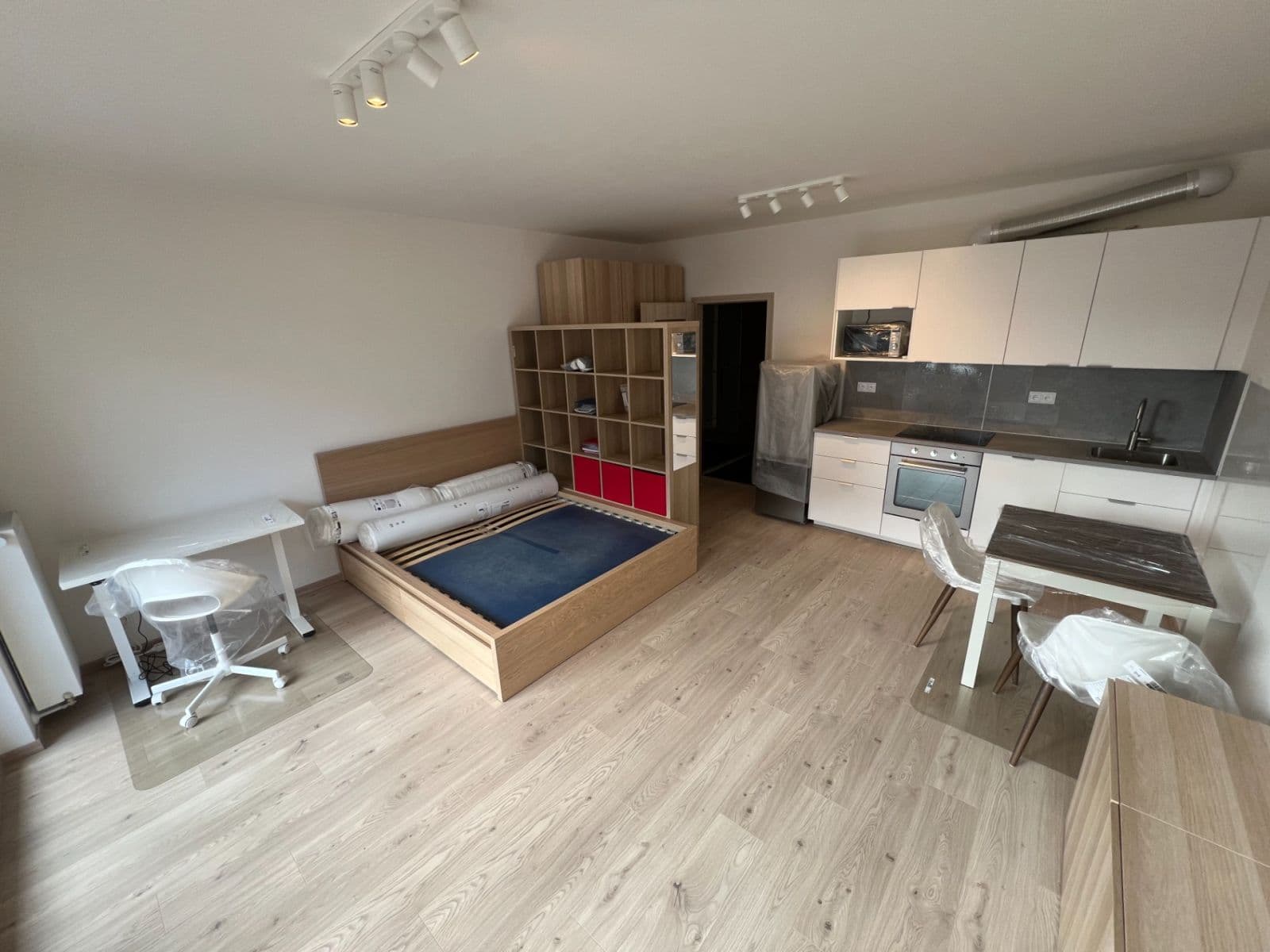 Prenájom bytu 1-izbový 36 m², Gerstelova, Praha, Praha Prenájom bytu 1-izbový 36 m², Gerstelova, Praha, Praha