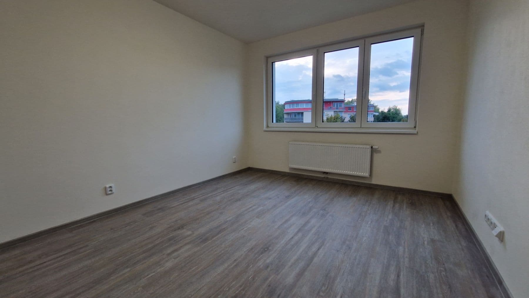 Prenájom bytu 2-izbový 55 m², Studentská, Plzeň, Plzeňský kraj Prenájom bytu 2-izbový 55 m², Studentská, Plzeň, Plzeňský kraj