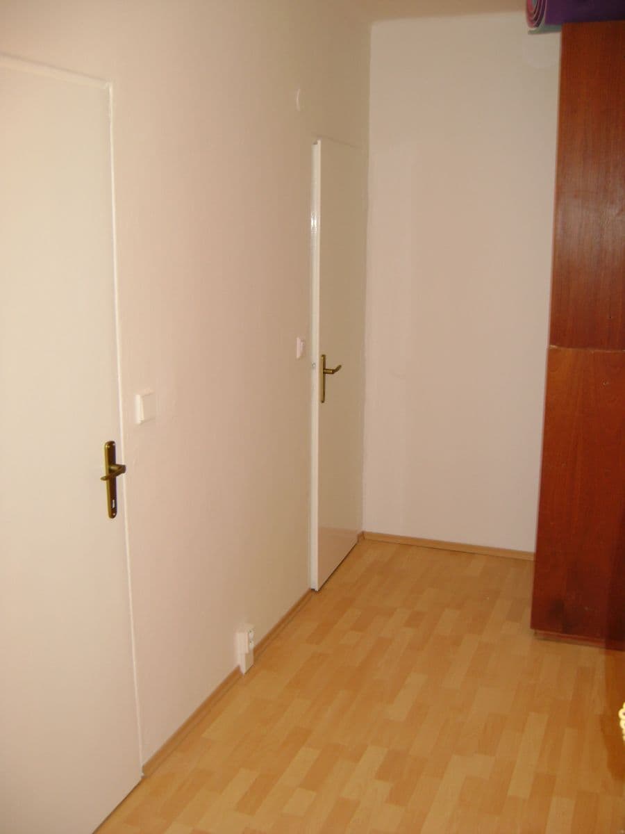 Predaj bytu 1-izbový 42 m², Gen. Hrušky, Ostrava, Moravskoslezský kraj Predaj bytu 1-izbový 42 m², Gen. Hrušky, Ostrava, Moravskoslezský kraj