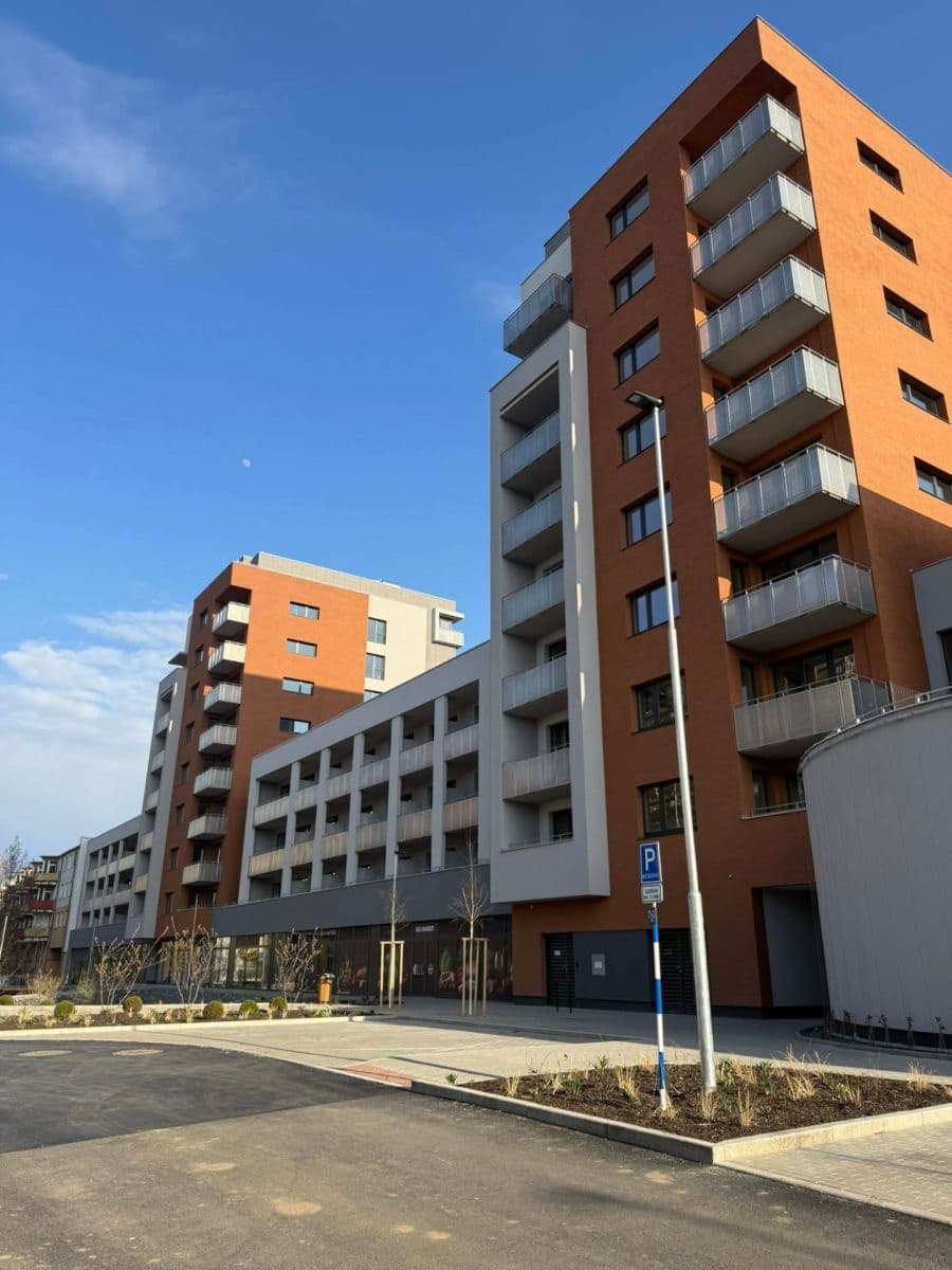 Prenájom bytu 1-izbový 35 m², Bukačova, Praha, Praha Prenájom bytu 1-izbový 35 m², Bukačova, Praha, Praha