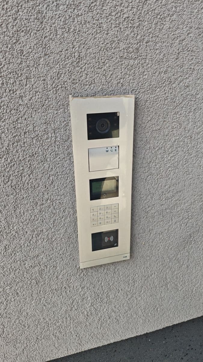 Prenájom bytu 1-izbový 35 m², Bukačova, Praha, Praha Prenájom bytu 1-izbový 35 m², Bukačova, Praha, Praha